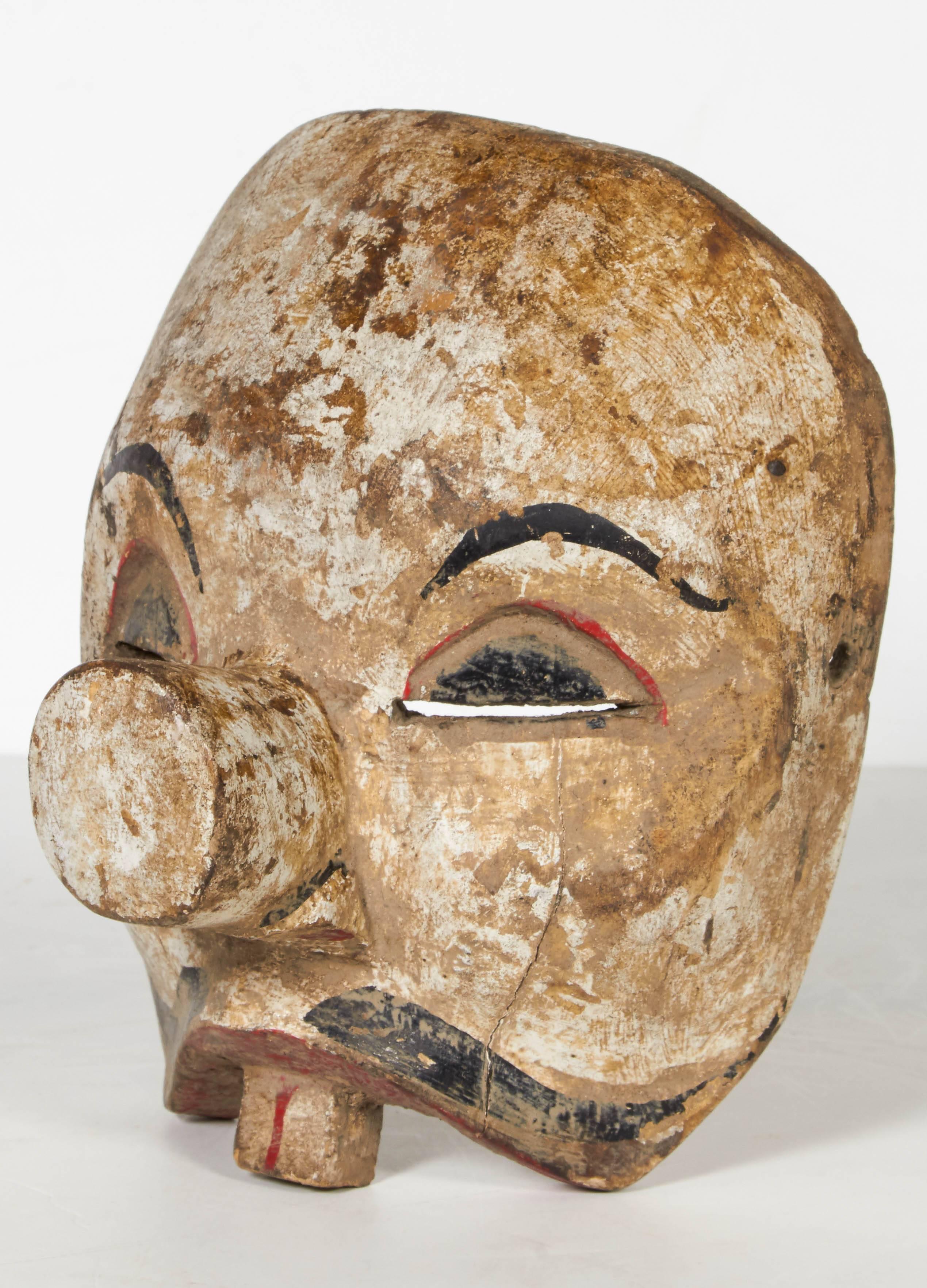 Wood Early 20th Century Balinese Clown Mask with Original Paint For Sale