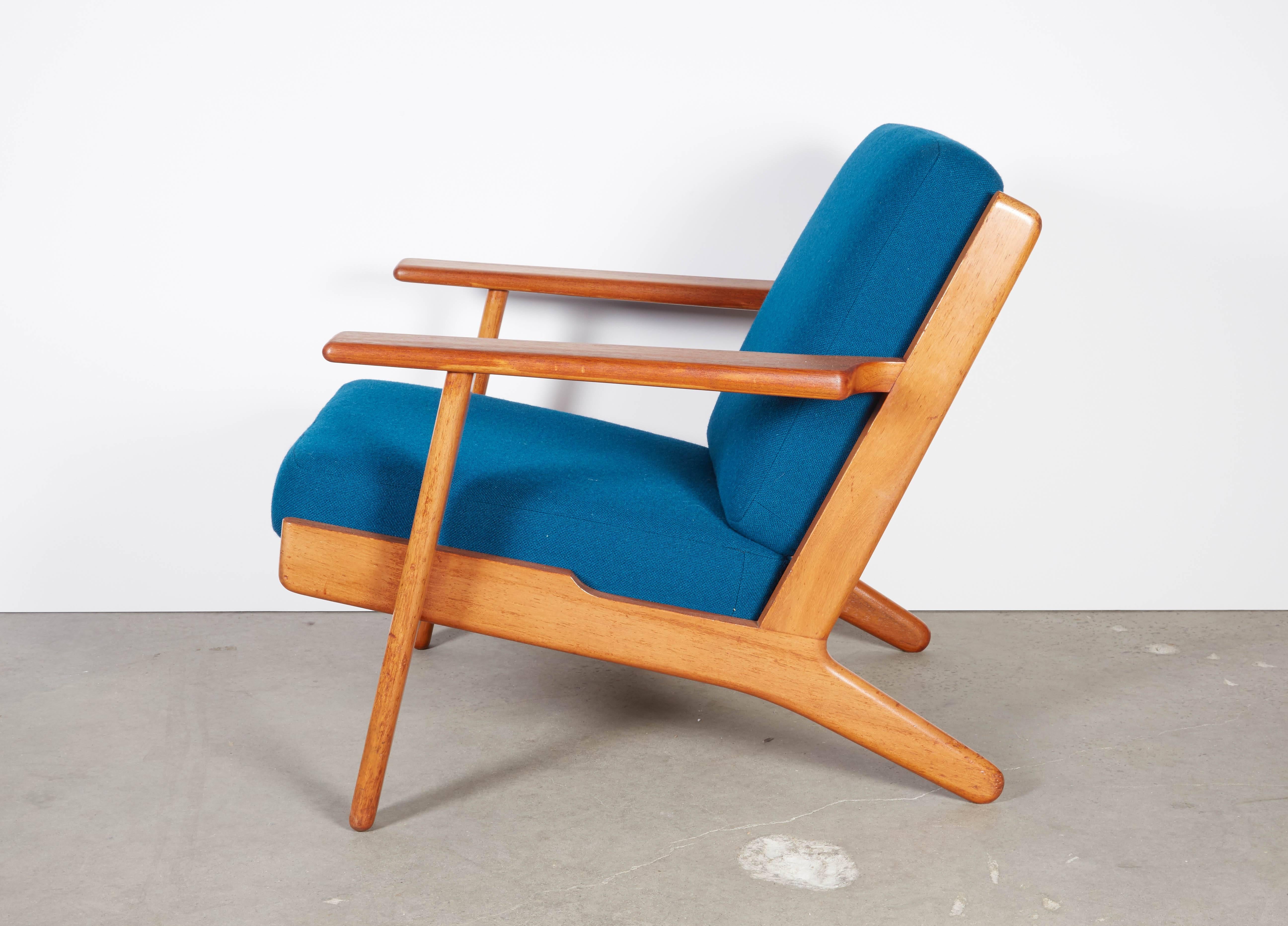 Mid-20th Century Mid Century Wegner Easy Chair, GE 290 Oak Getama