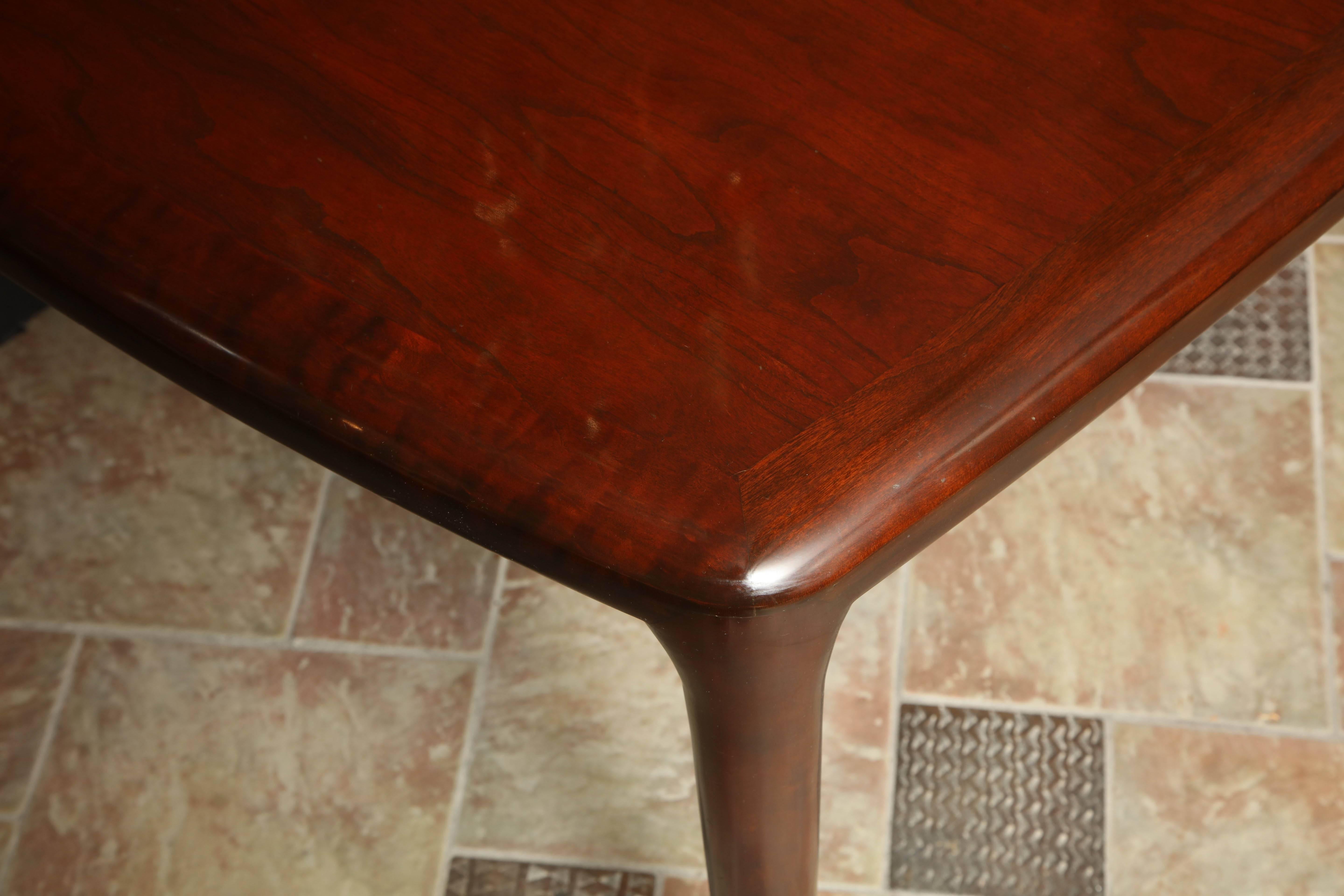 Mid-Century Mahogany Dining Table In Excellent Condition In Westwood, NJ