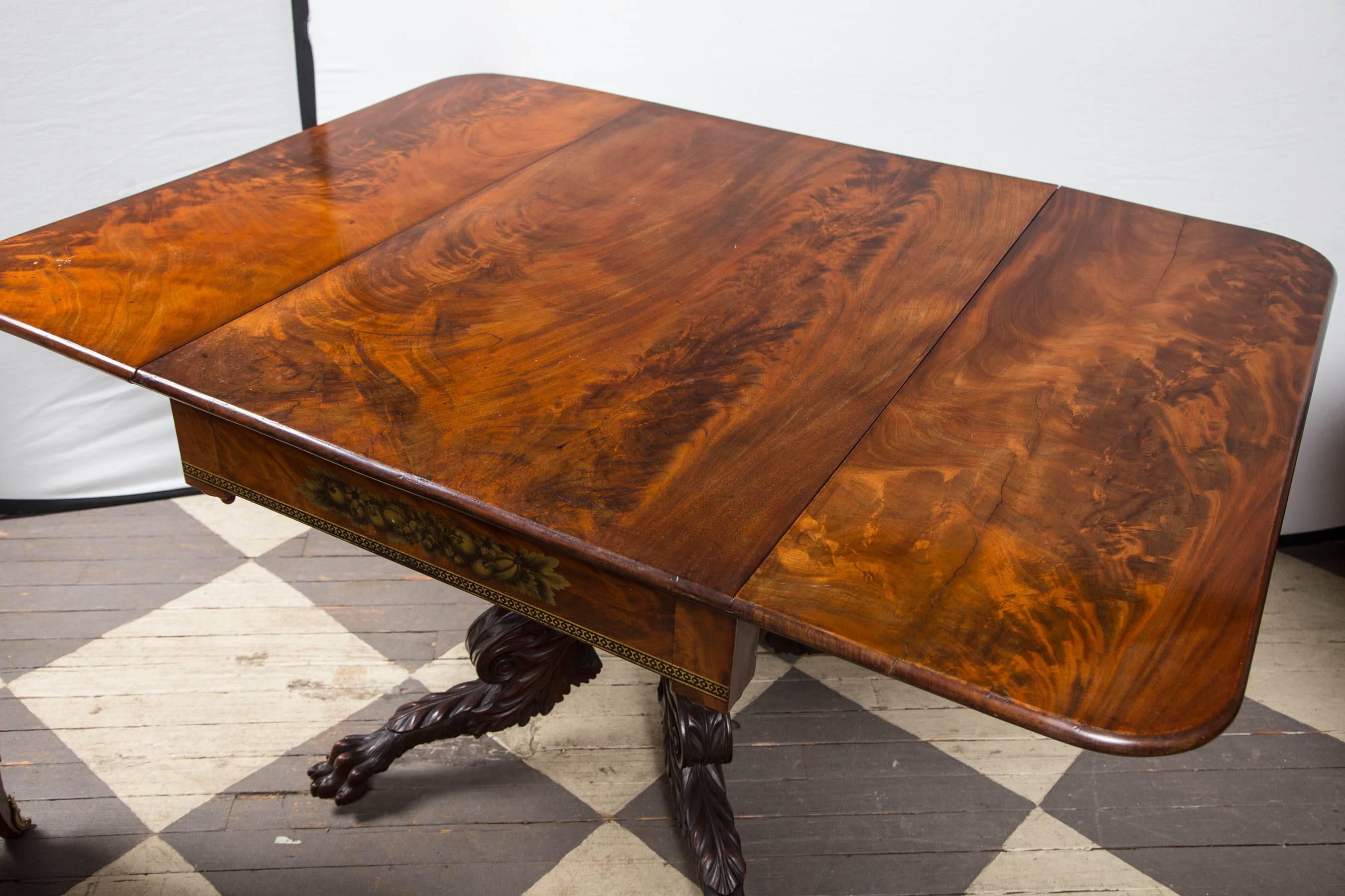 American Classical Mahogany Drop-Leaf Dining Table For Sale 1