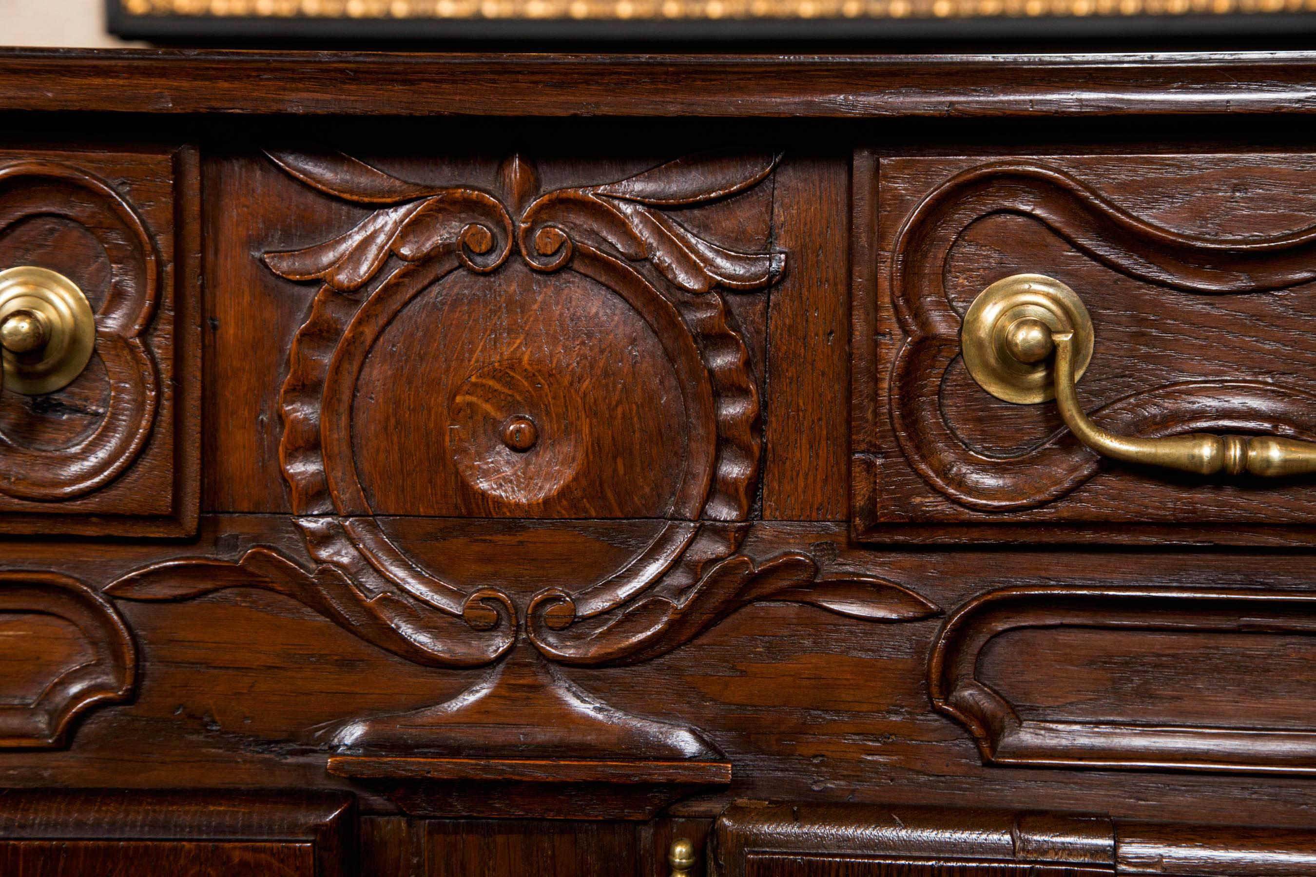 French Oak Enfilade In Excellent Condition For Sale In Woodbury, CT