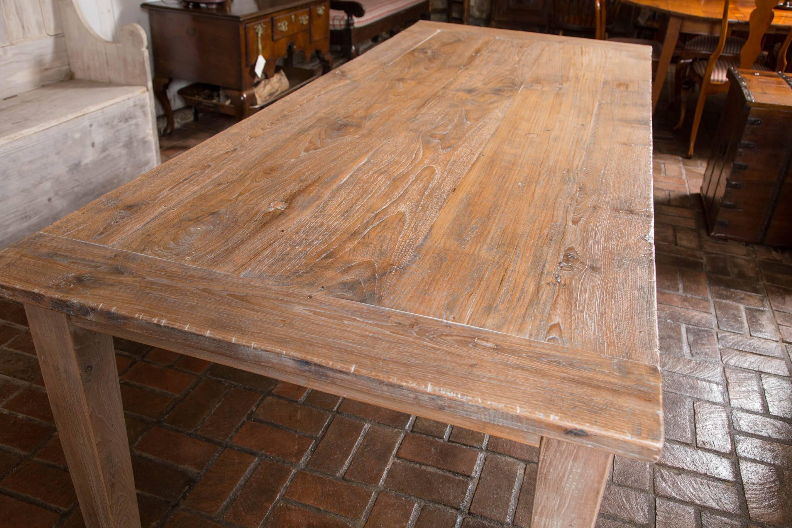 Antique Limed Chestnut Worktable / Farm Table In Excellent Condition In Woodbury, CT