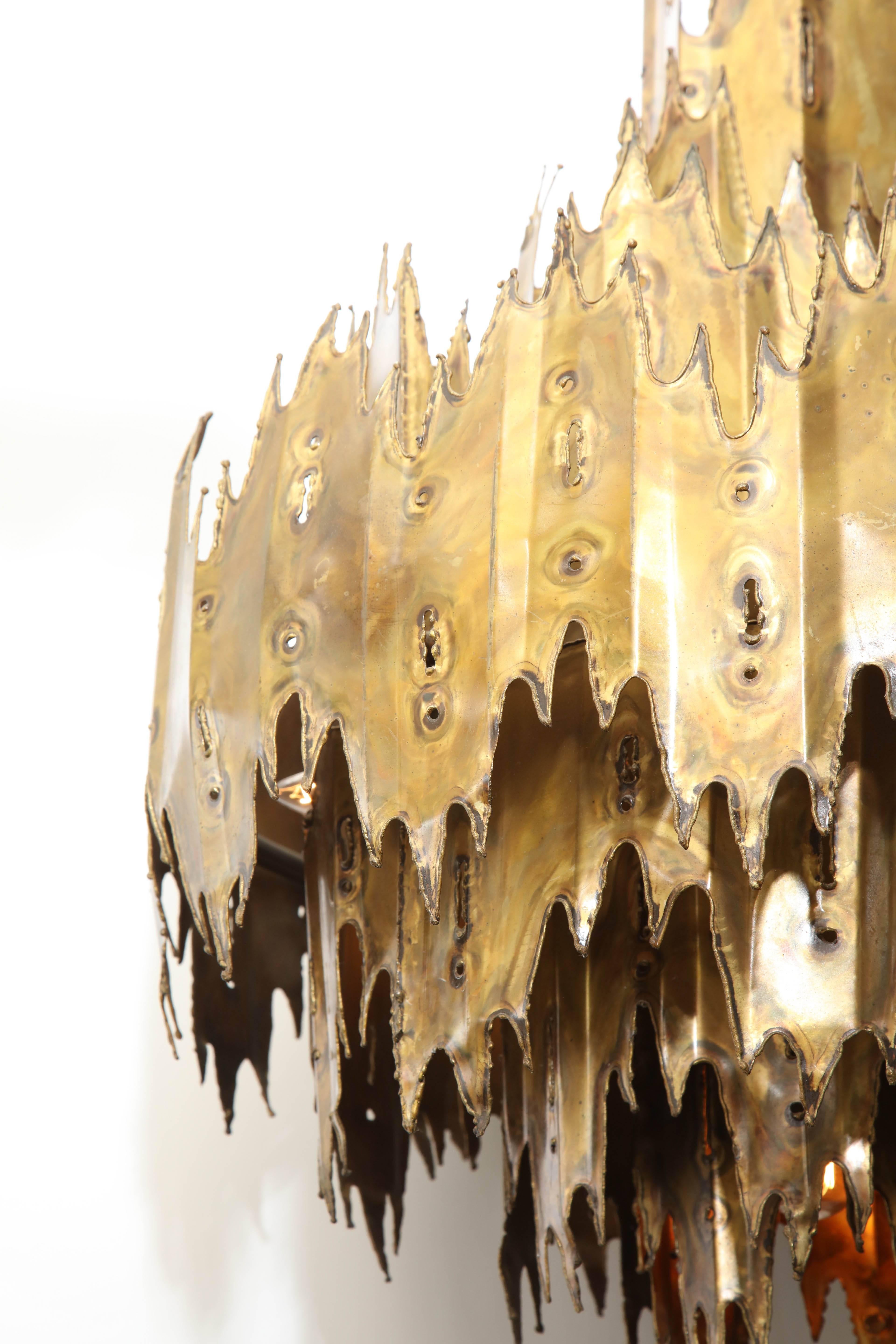 Tom Greene Torch Cut Brass Brutalist Chandelier In Good Condition In New York, NY