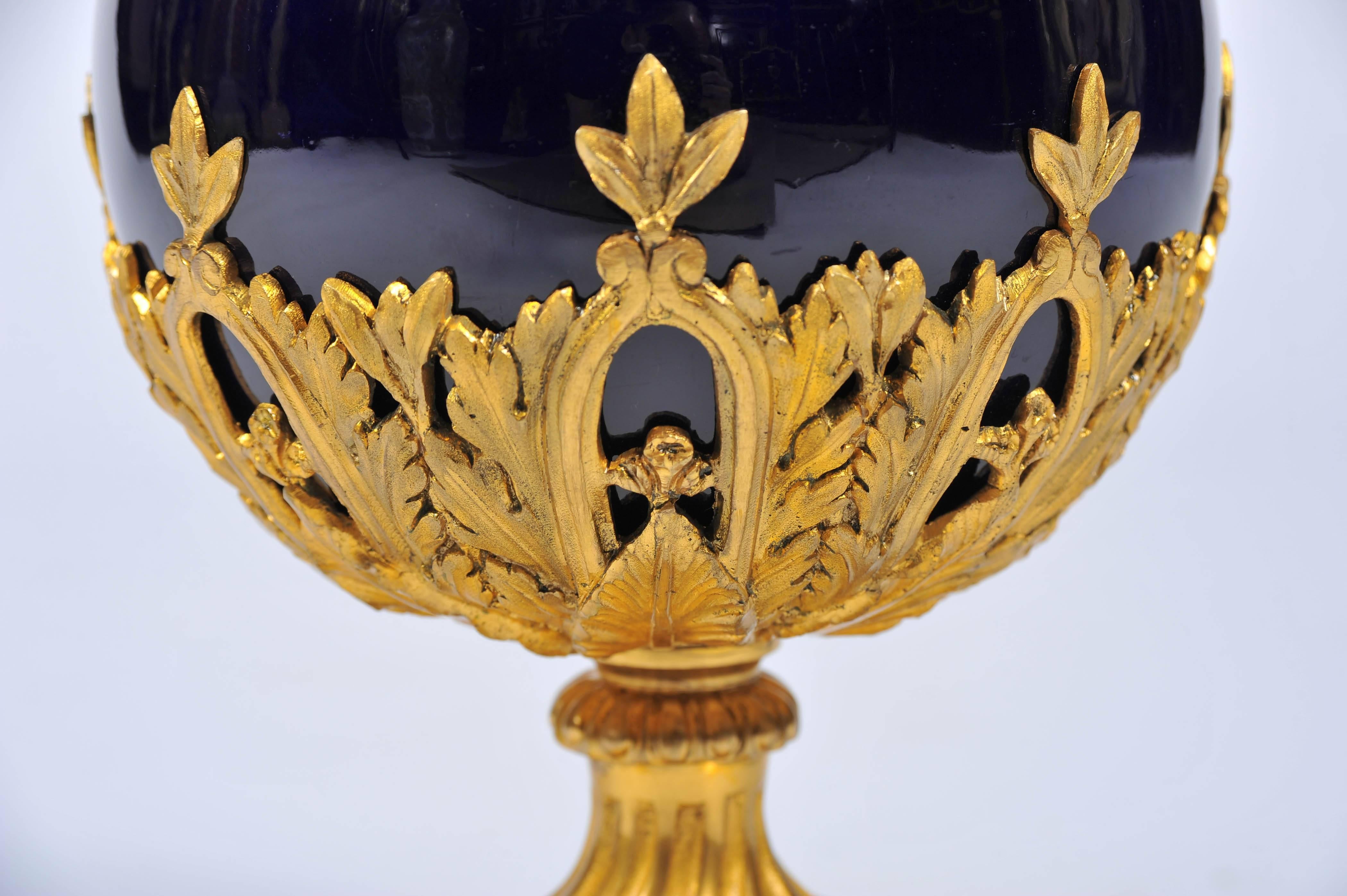 Gilt Classical Antique Lidded Vase