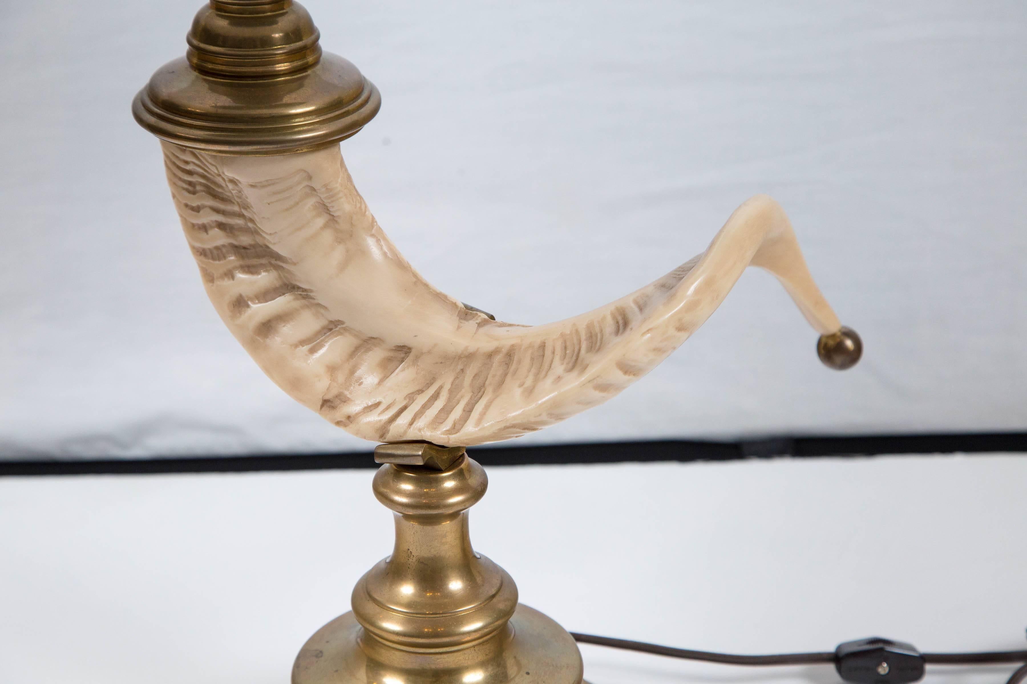 Vintage Ram's Horn Table Lamp, 20th Century In Excellent Condition In Chappaqua, NY