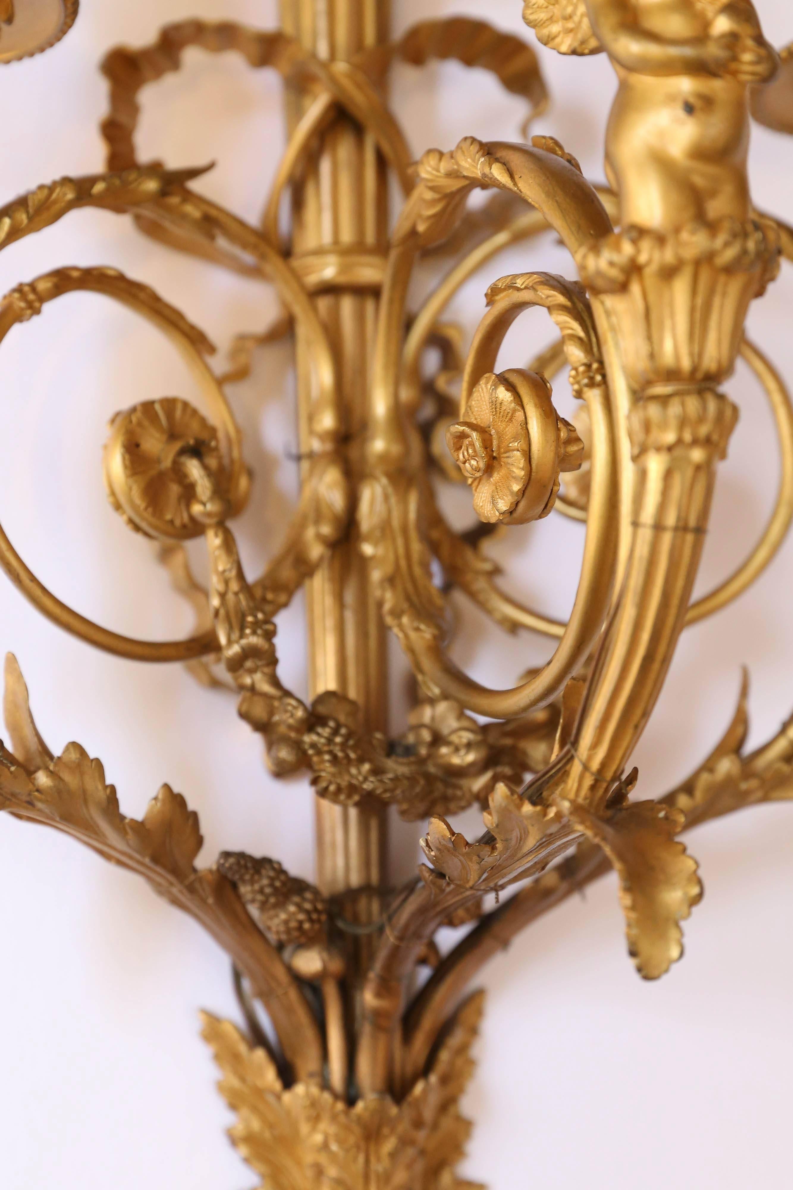 Pair of 19th Century French Neoclassic Gilt Bronze Sconces, Three Lights, Wired For Sale 4