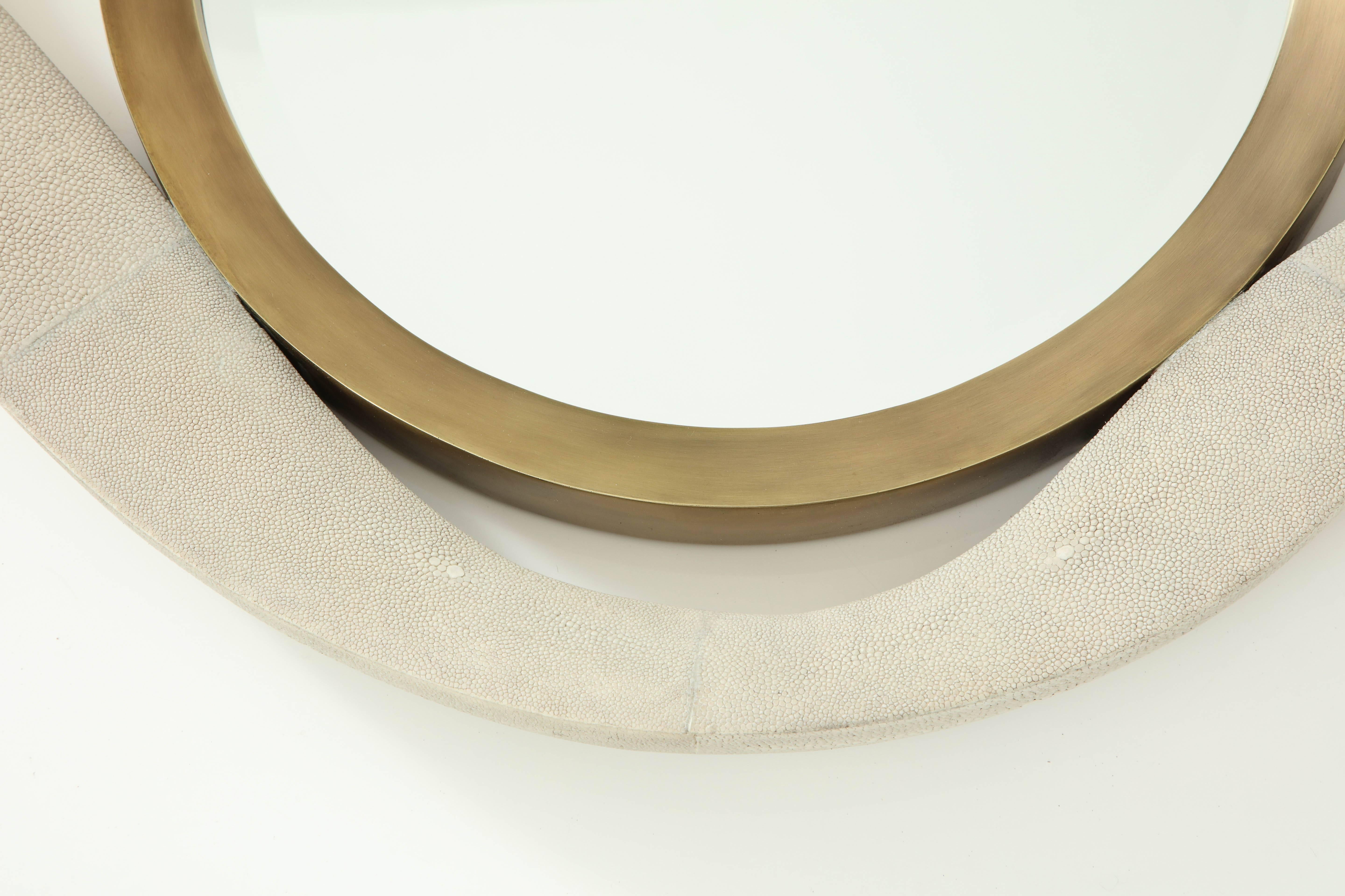 Philippine Shagreen Mirror with Brass Details, Cream Color Shagreen, Contemporary, Round