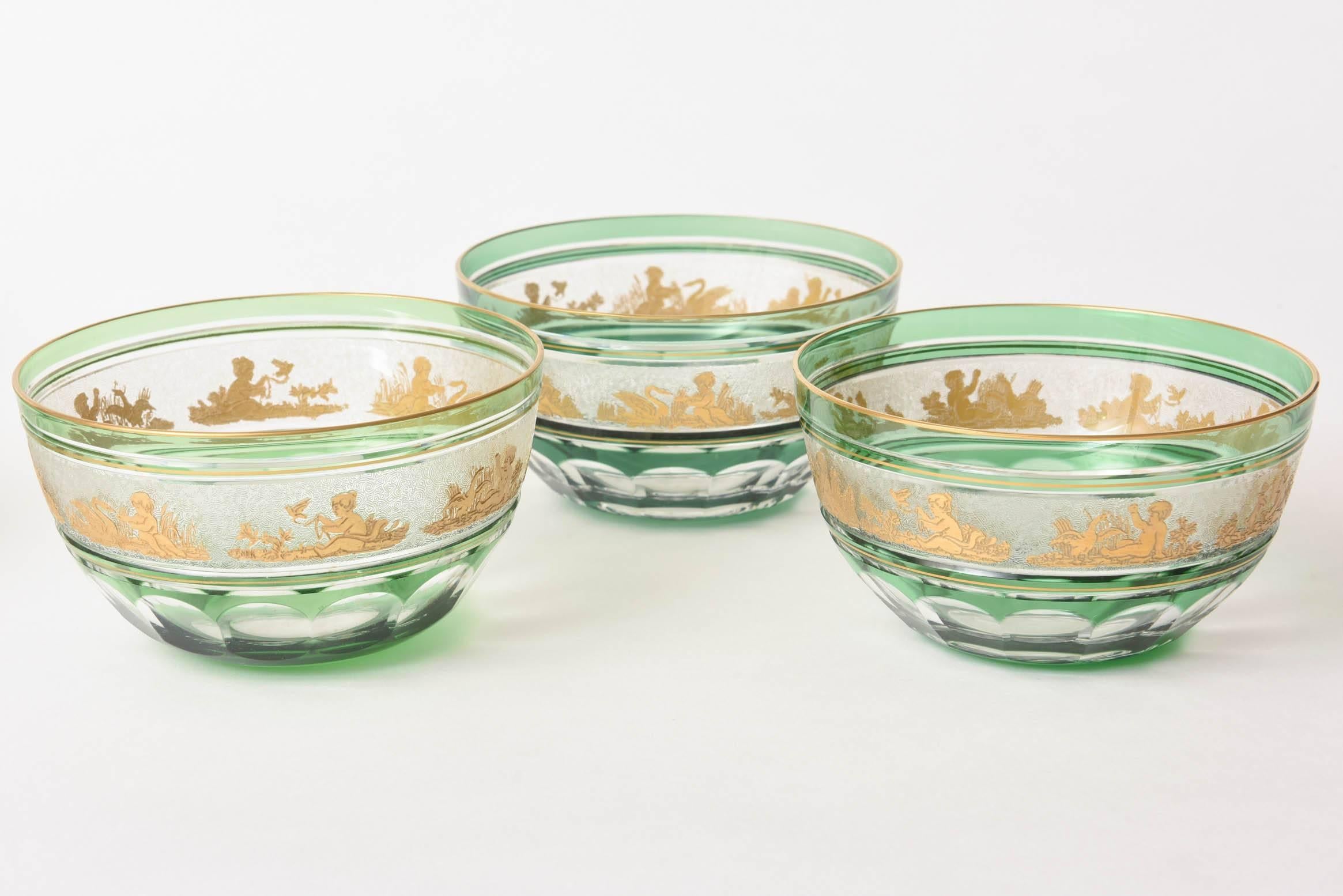 Early 20th Century Set of Ten Green Glass Gilt Dessert Bowls, Val Saint Lambert, circa 1920s