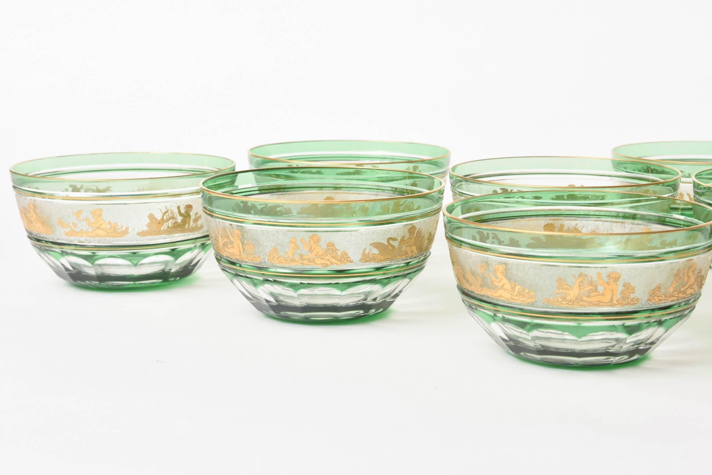 Set of Ten Green Glass Gilt Dessert Bowls, Val Saint Lambert, circa 1920s 3