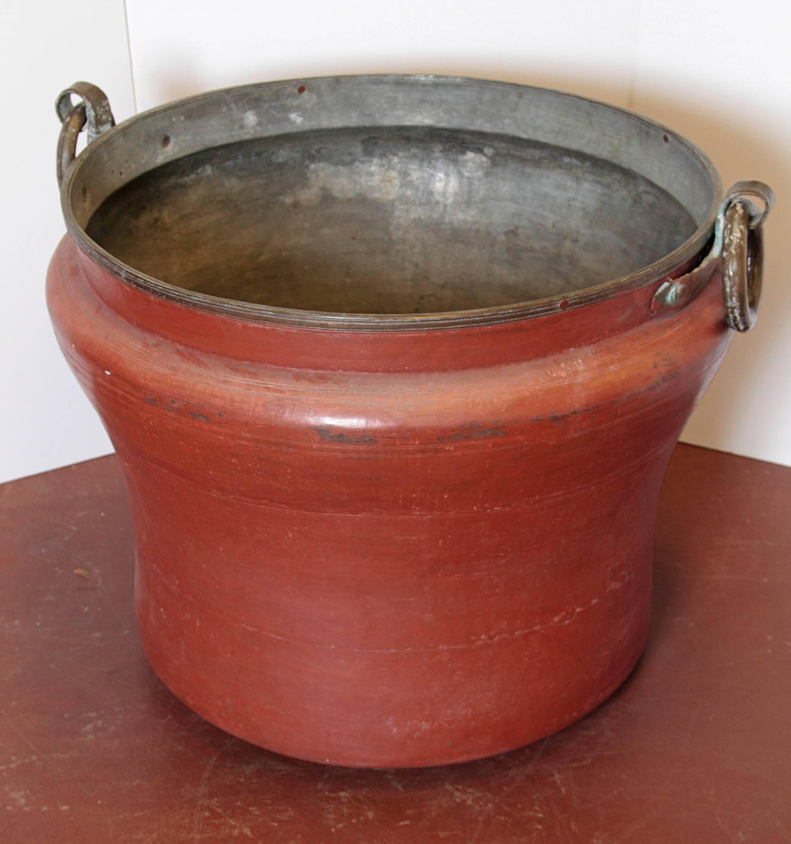 Copper Pot Massive with Forged Metal Handles In Excellent Condition In Dallas, TX