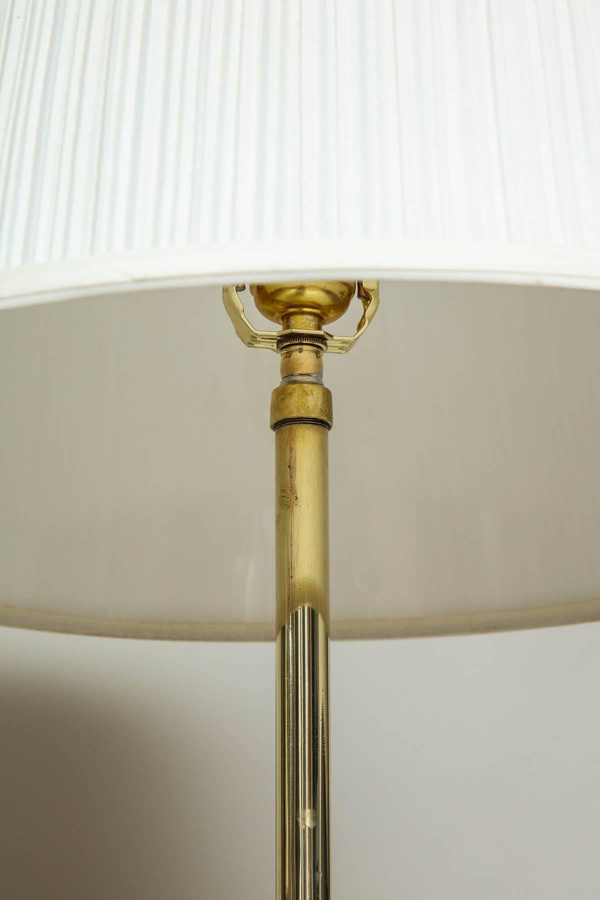 Adjustable Brass Floor Lamp In Excellent Condition In Greenwich, CT