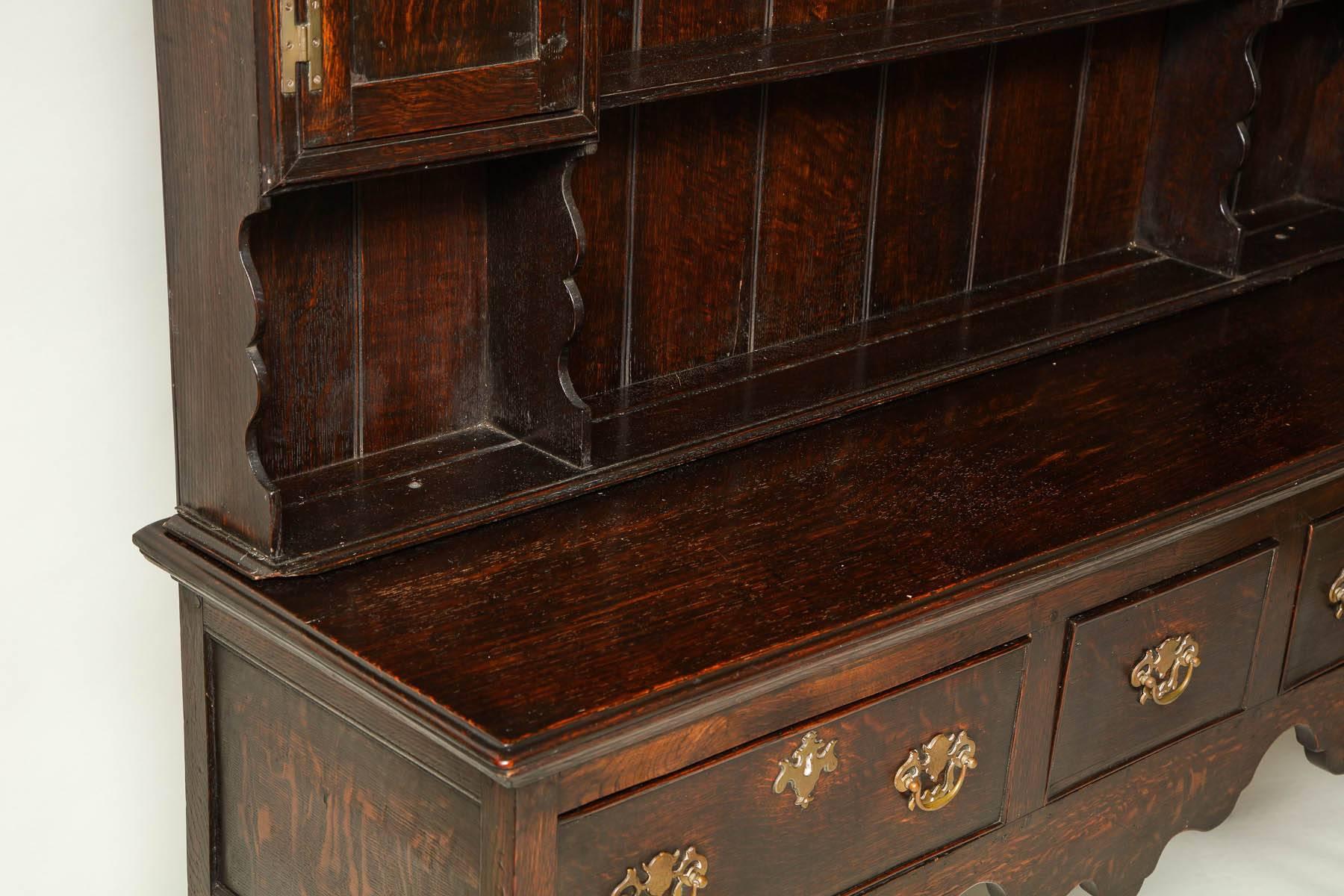 Queen Anne Welsh Dresser In Excellent Condition In Greenwich, CT