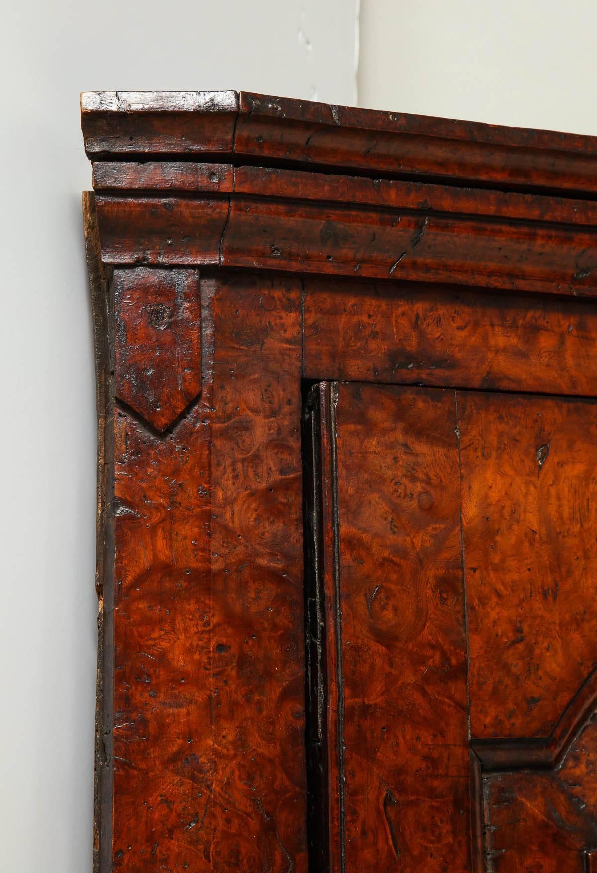 Rich Burl Wood Corner Cupboard In Good Condition For Sale In Greenwich, CT