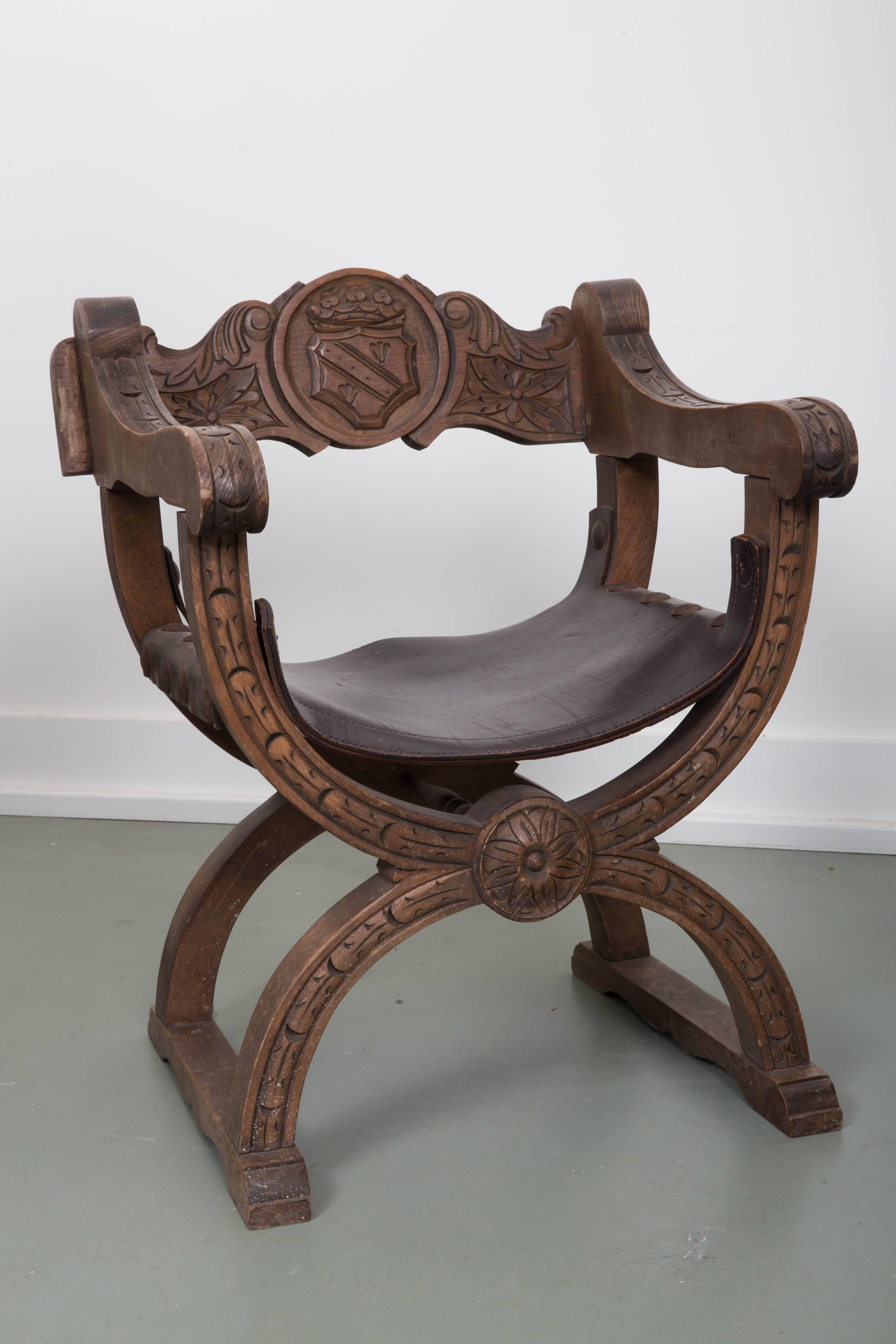 Spanish Pair of Navarro Argundo Leather and Wood Frame Chairs For Sale