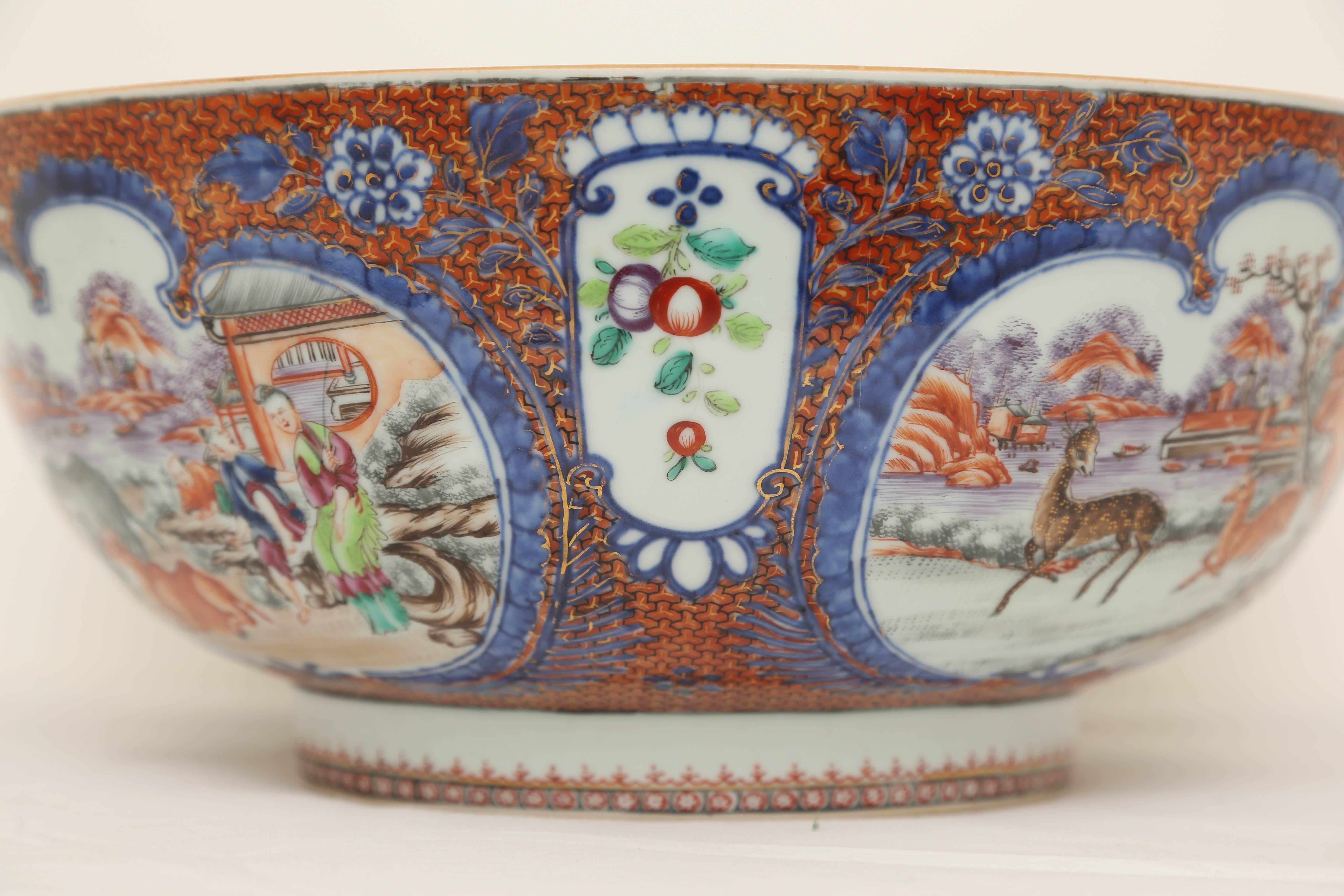 18th Century Chinese Export Mandarin Palette Porcelain Bowl In Good Condition In New York, NY