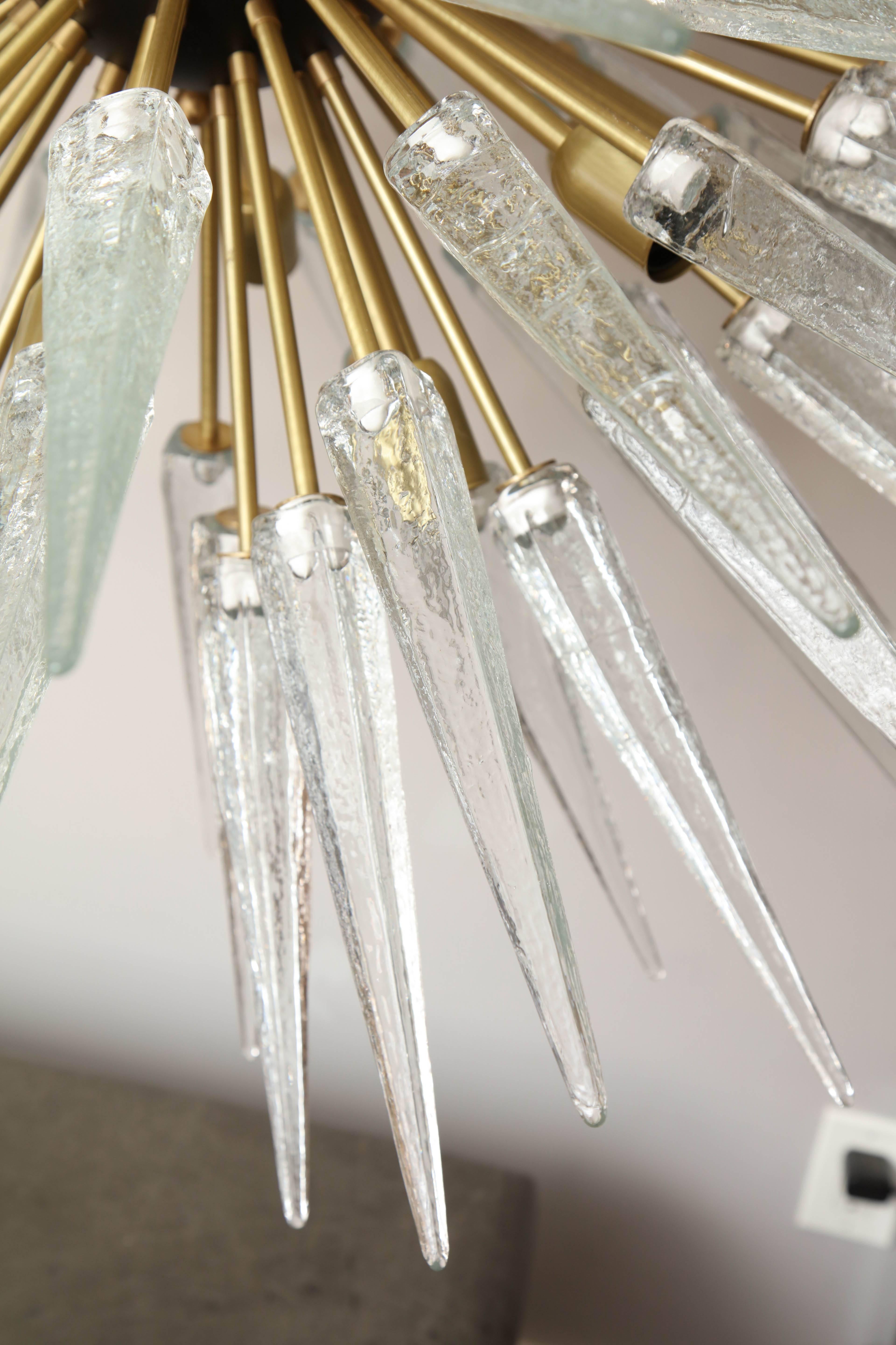 Superbe lustre Spoutnik en verre de Murano à pointes fait sur mesure en vente 2