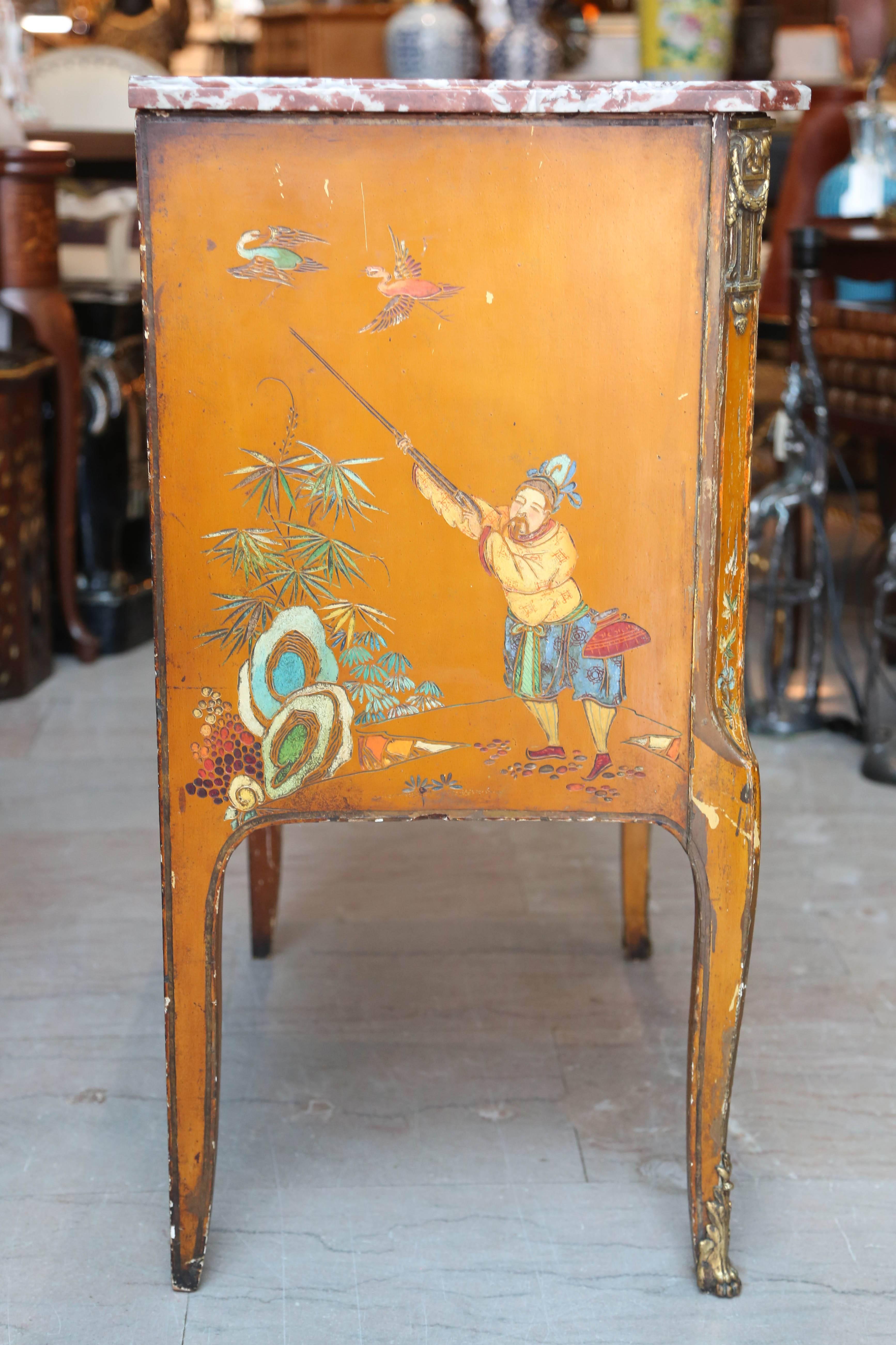 Superb 19th Century Chinoiserie Petite Commode 5
