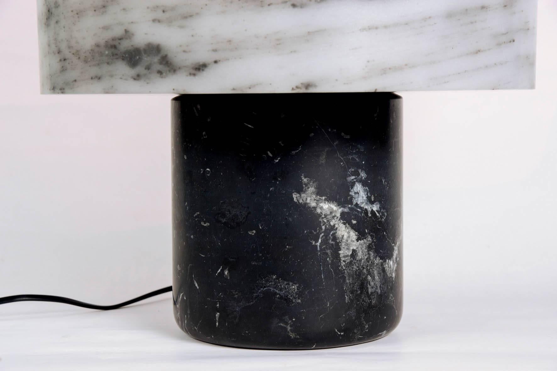 Fantastic Marble Lamp In Excellent Condition In Bois-Colombes, FR