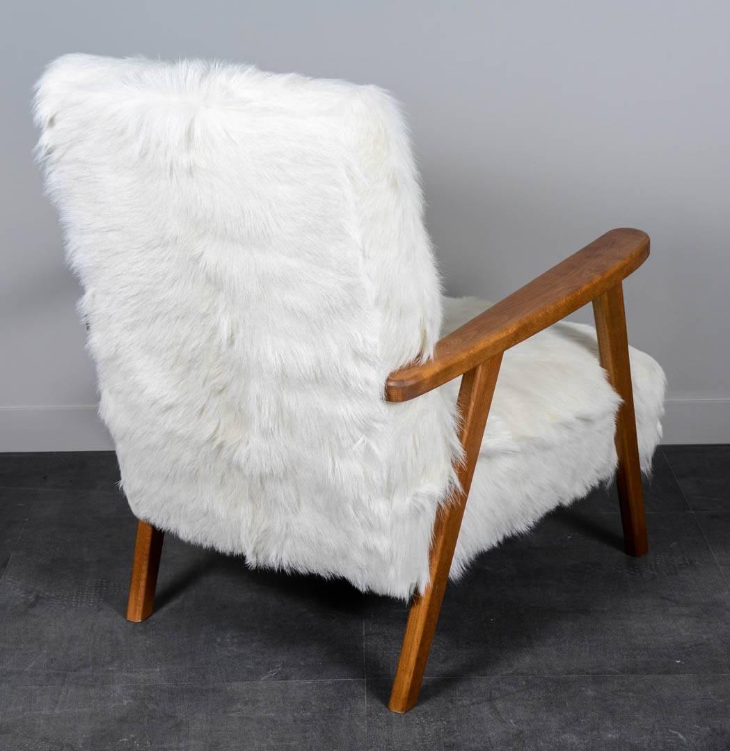 Goatskin Pair of armchairs in goatskin at cost price