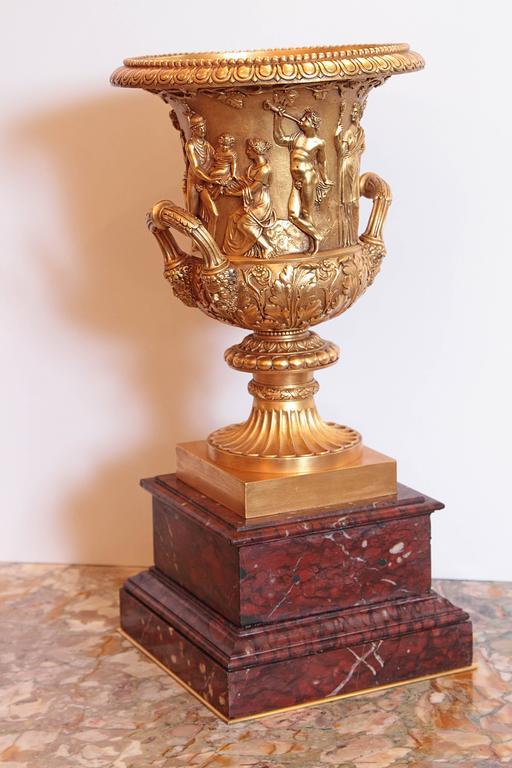 Early 19th Century French Charles X Gilt Bronze Urn For Sale at 1stDibs