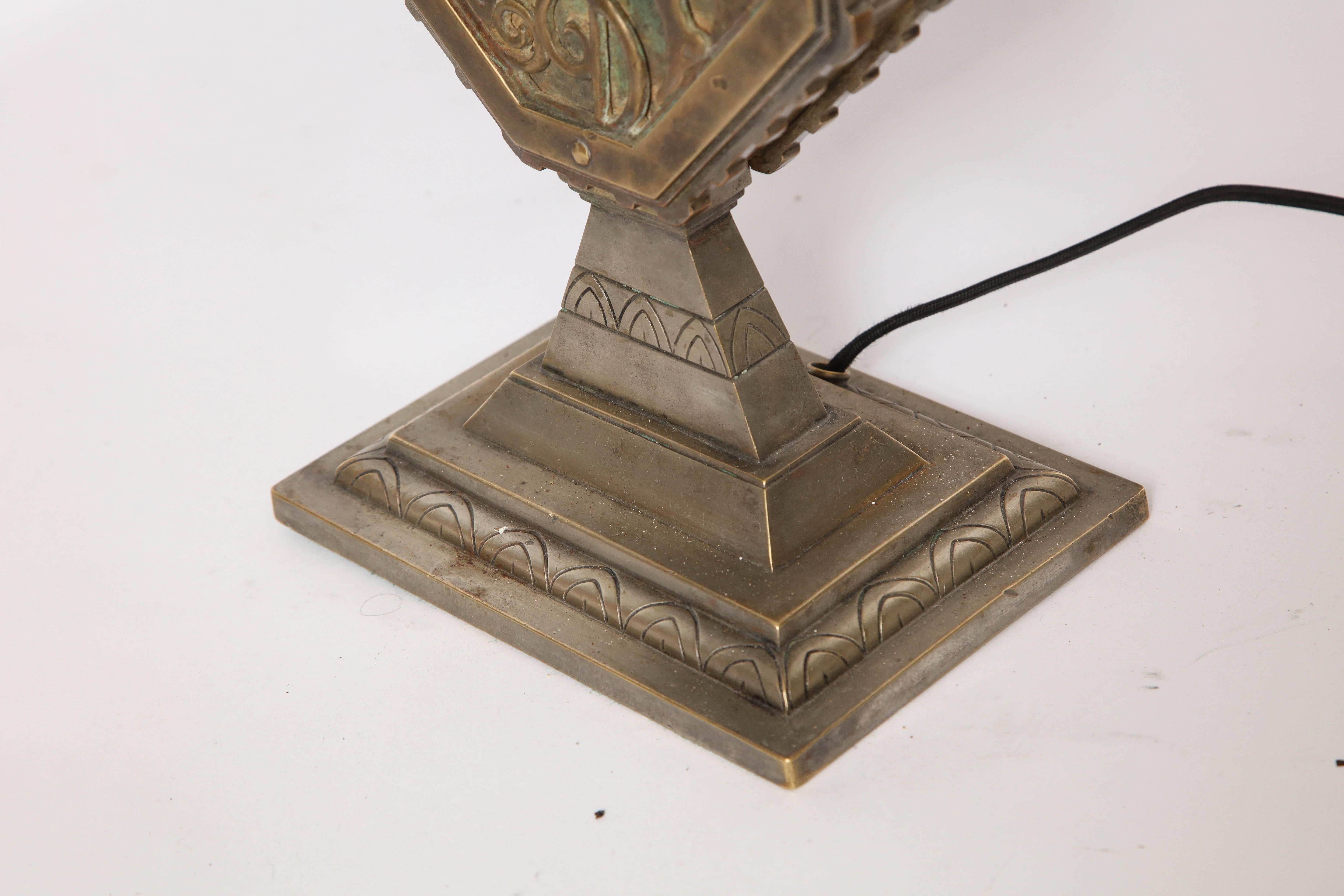 Early 20th Century Oscar B Bach Art Deco Table Lamp, circa 1920s