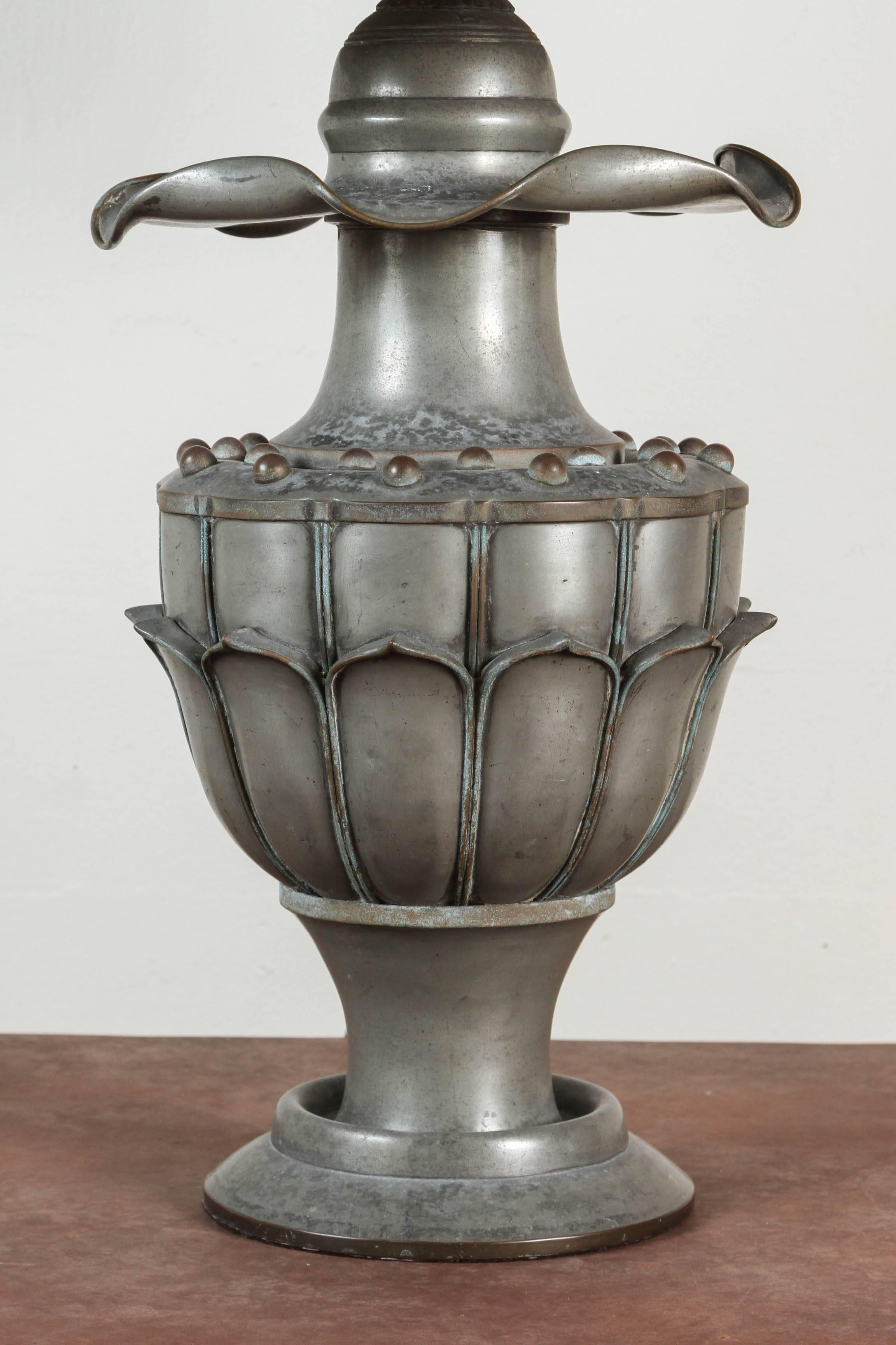 Antique Chinese Zinc Table Lamp In Good Condition For Sale In Los Angeles, CA