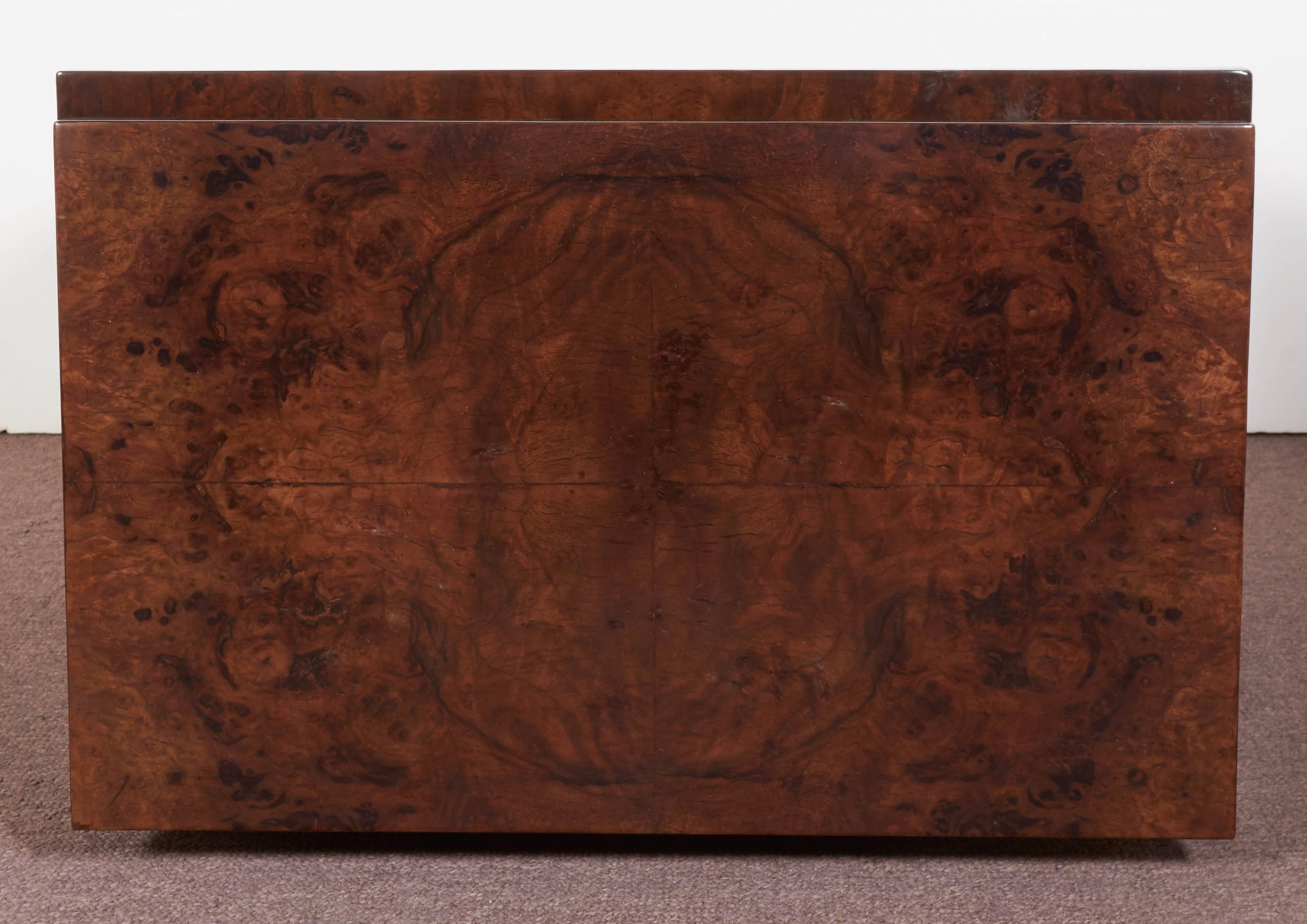 French Art Deco Burl Walnut Occasional or Side Table For Sale 3