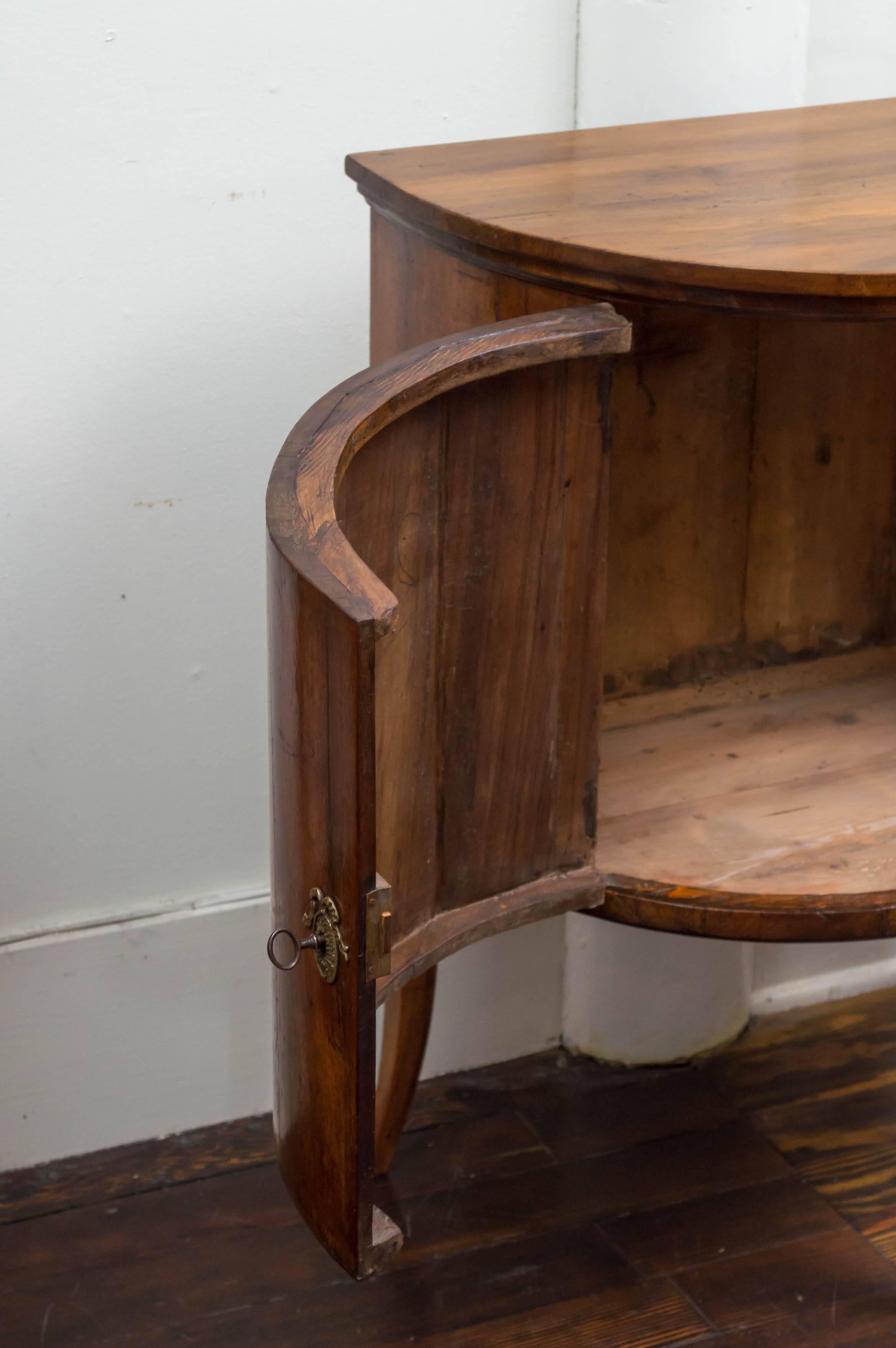 Italian Walnut Neoclassic Demilune Cabinet, circa 1790 In Good Condition In San Francisco, CA