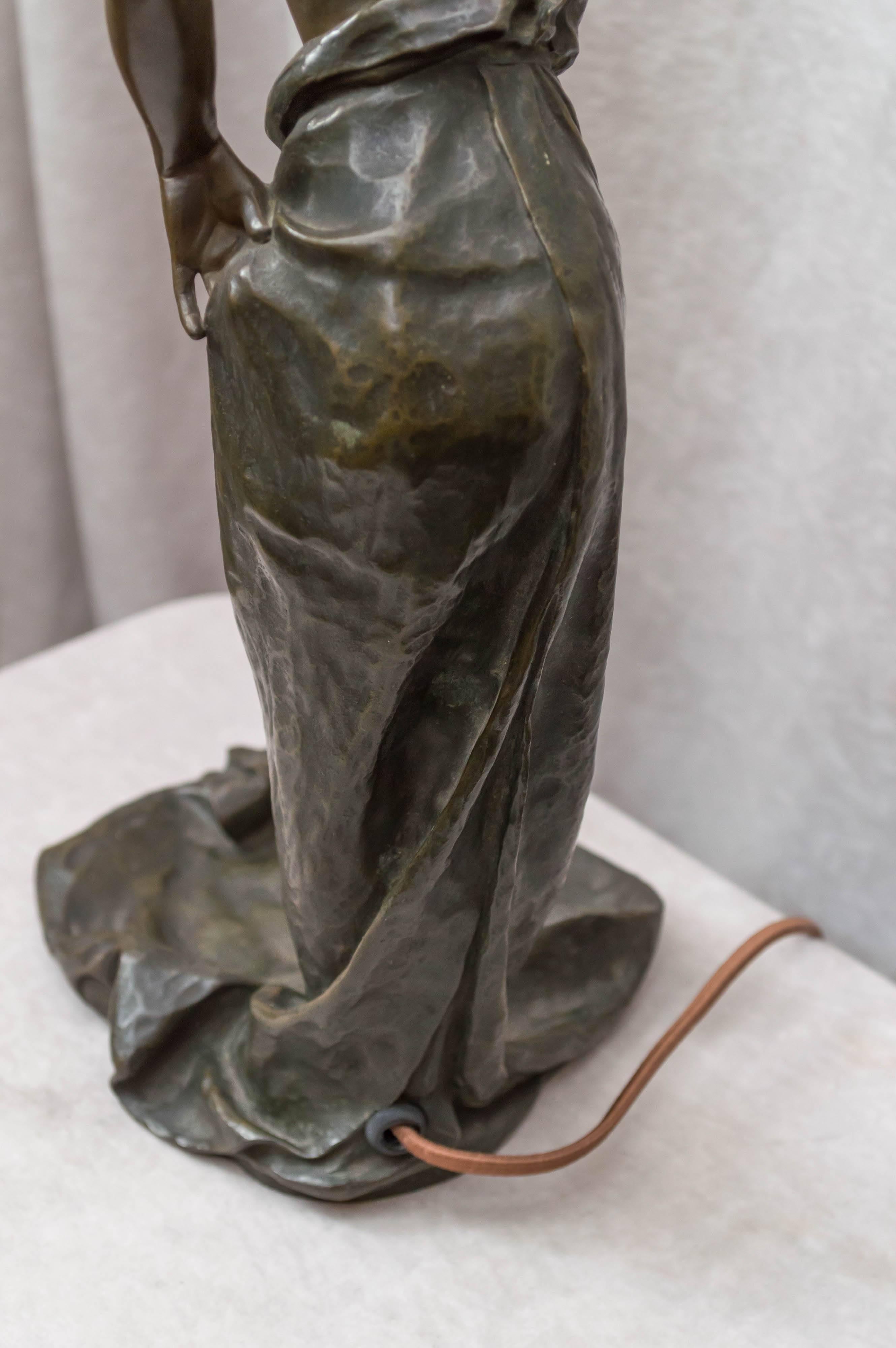 19th Century Art Nouveau Bronze Figural Lamp by Villanis