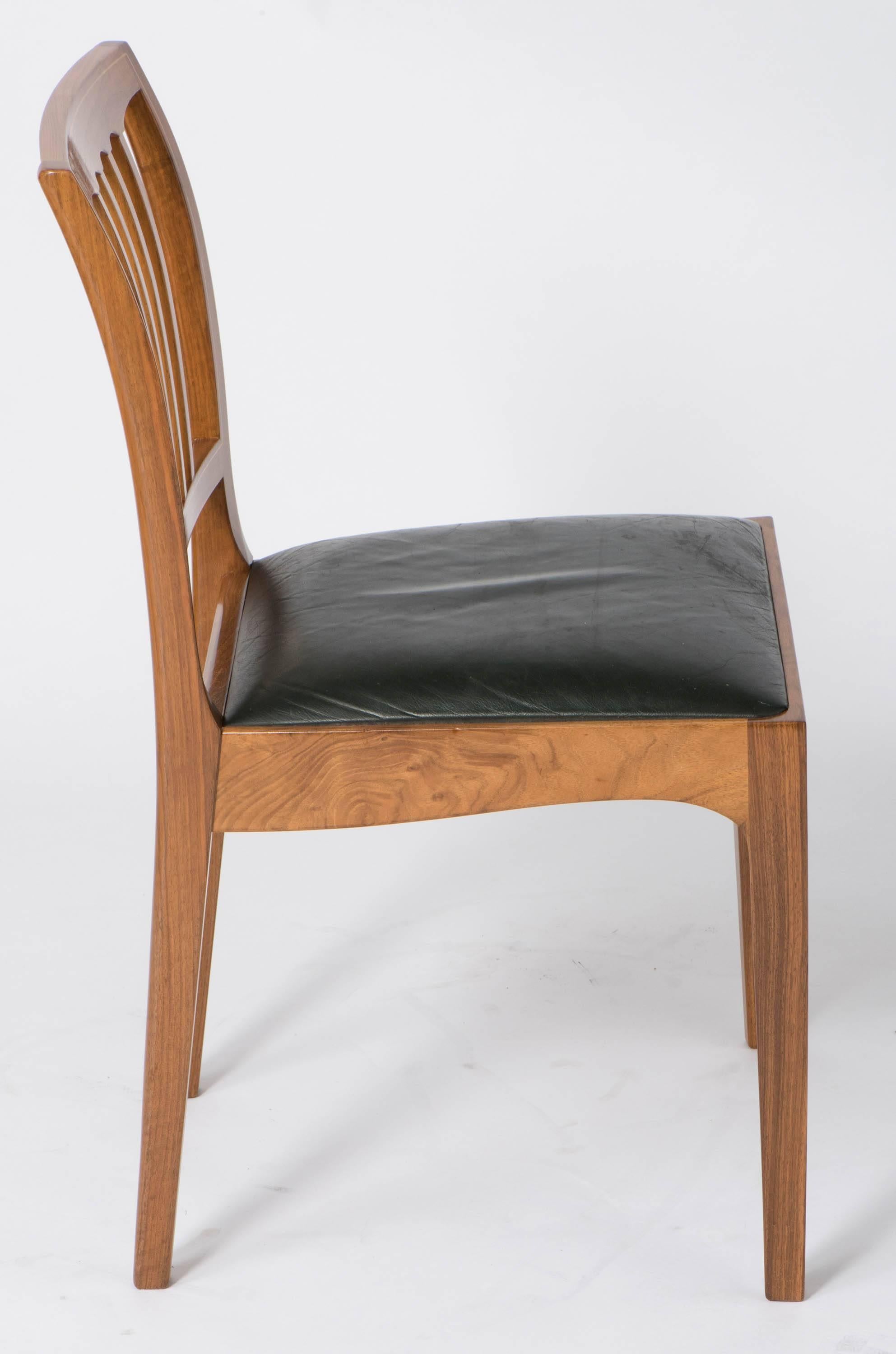 Late 20th Century Edward Barnsley set of eight walnut chairs, England circa 1971