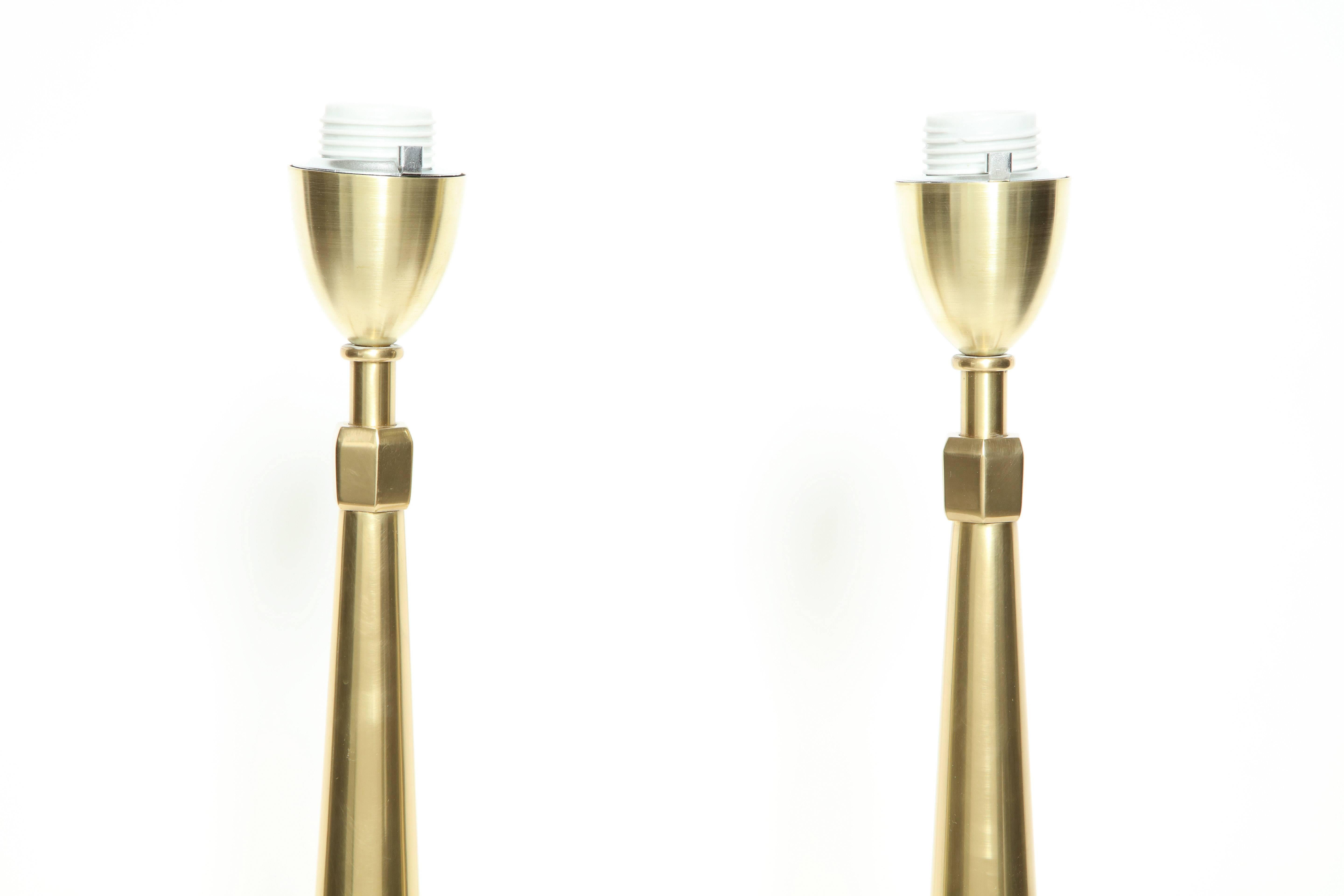 Mid-Century Modern Pair of Brass Conical Lamps For Sale