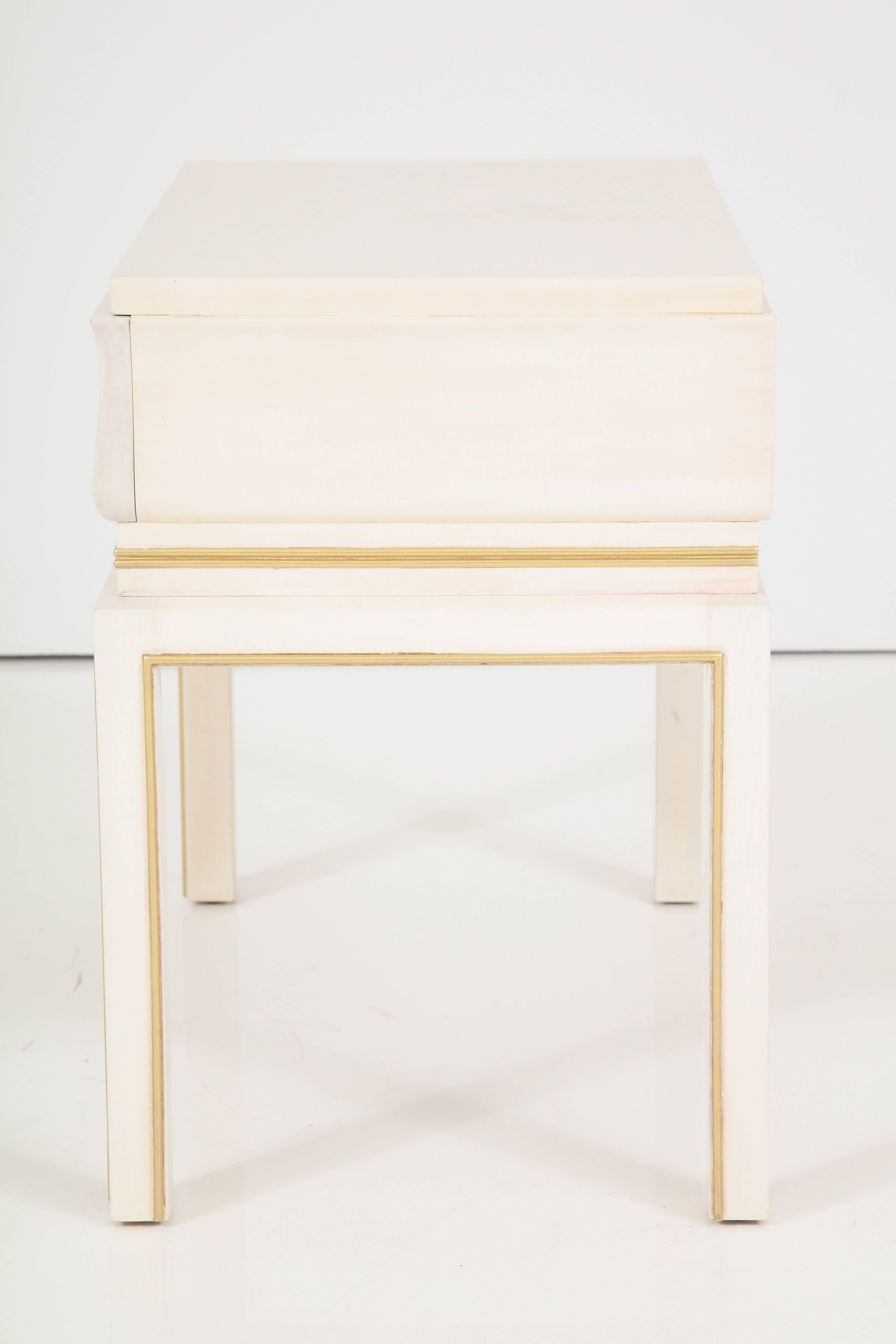 Tommi Parzinger Bleached Maple Nightstands In Excellent Condition For Sale In New York, NY