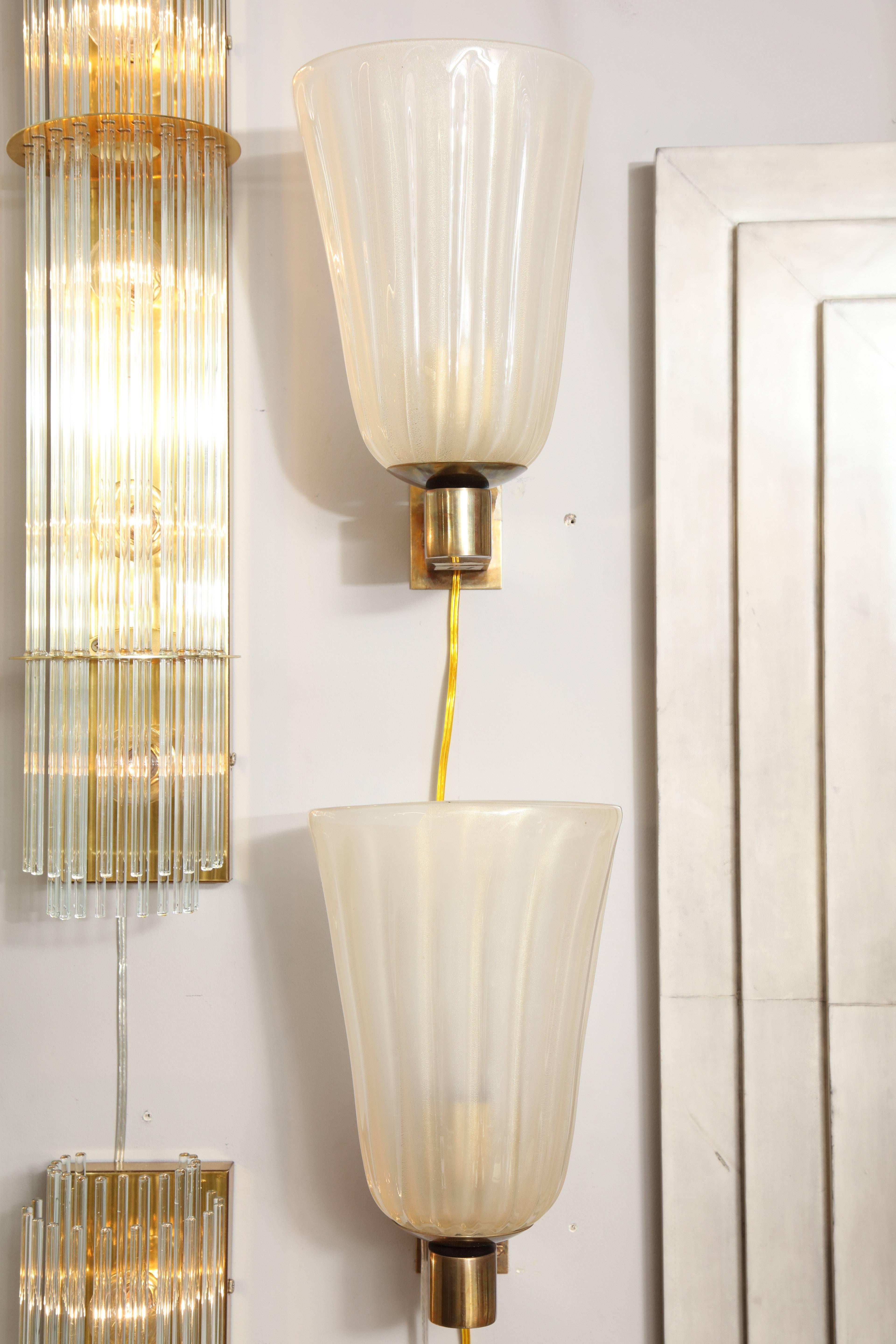 Mid-Century Modern Pair of Murano Glass and Brass Wall Sconces