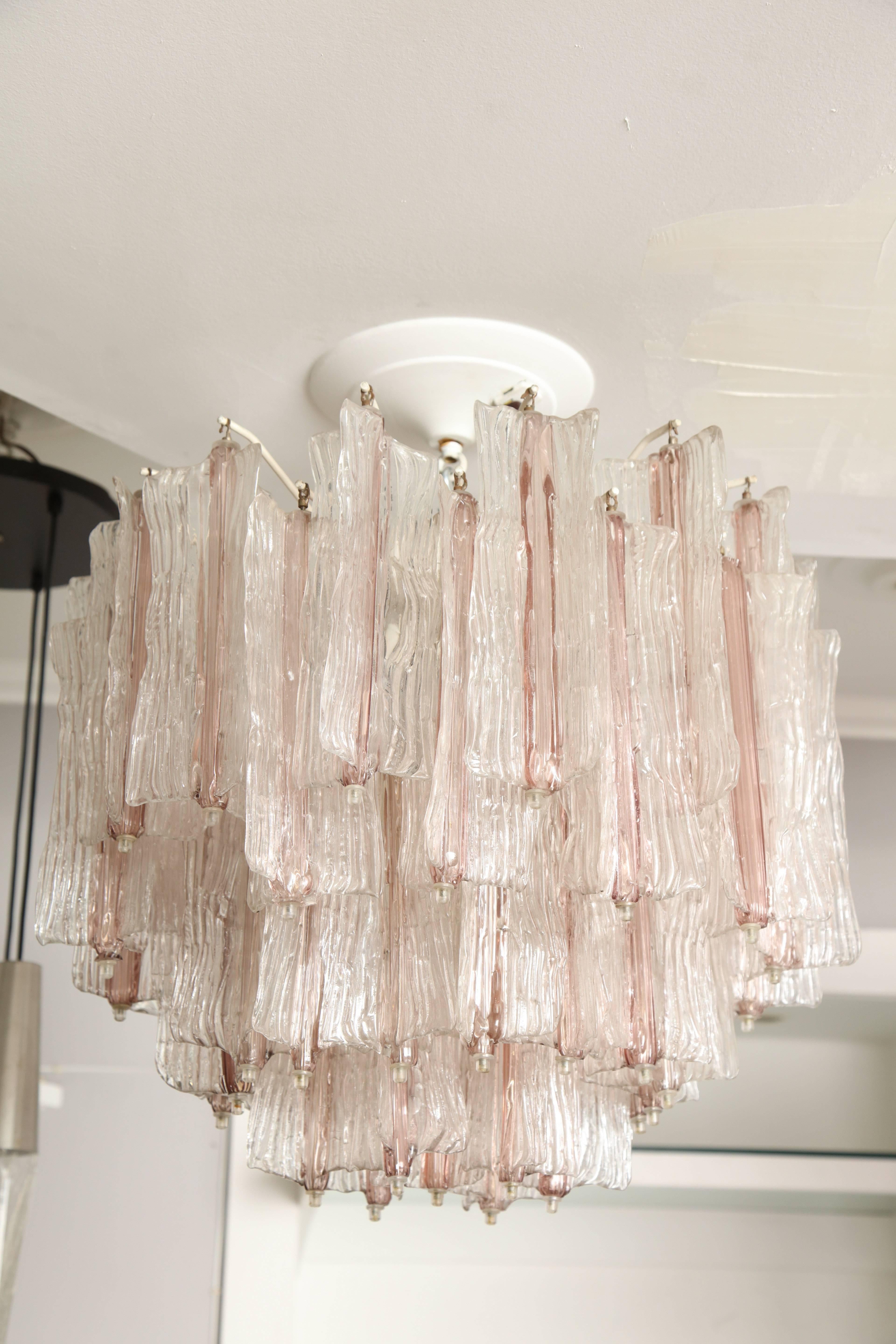 Vintage Amethyst and Clear Murano Glass Chandelier by Toni Zuccheri for Venini In Excellent Condition In New York, NY