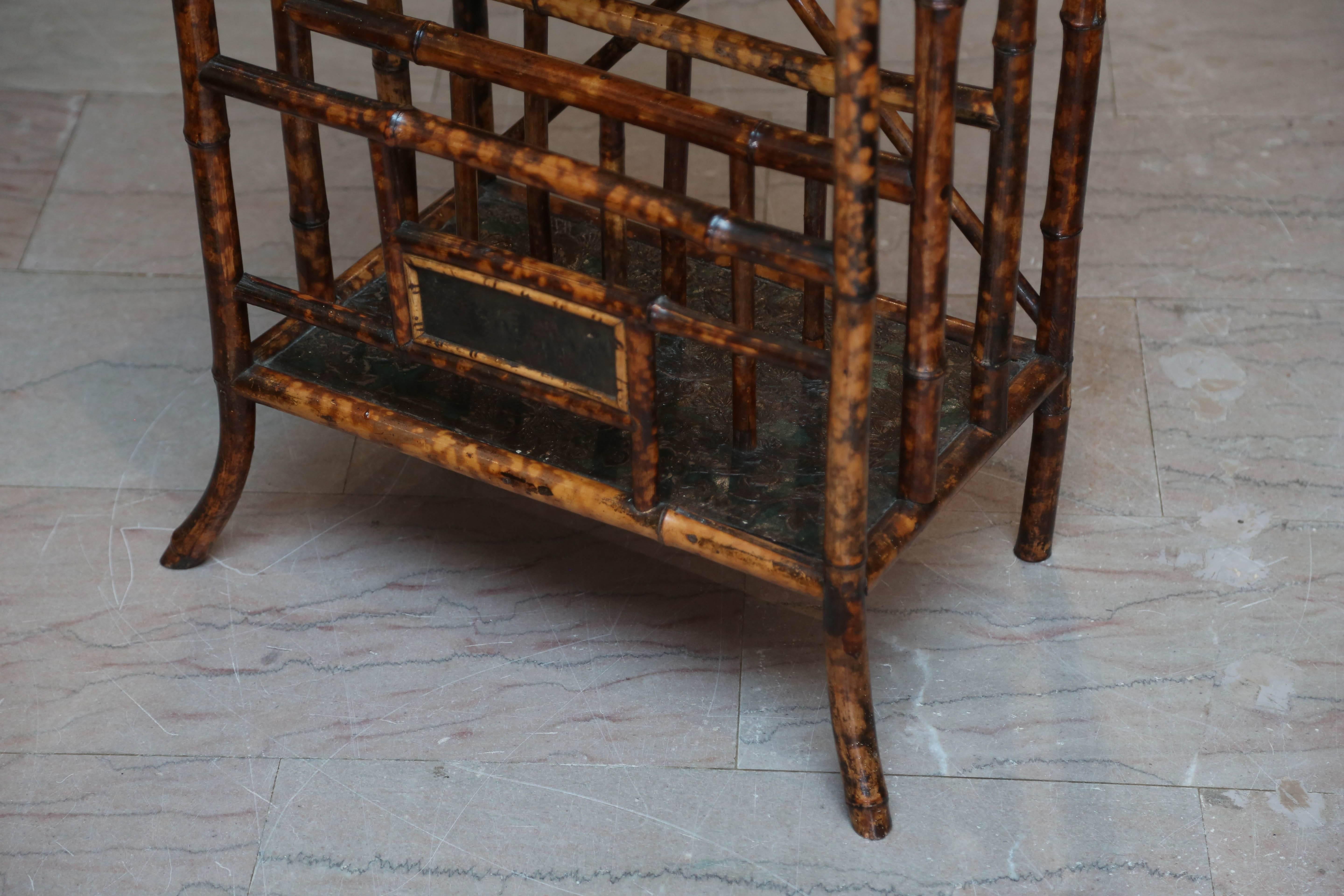 19th Century English Bamboo Étagère with Magazine Stand In Good Condition In West Palm Beach, FL