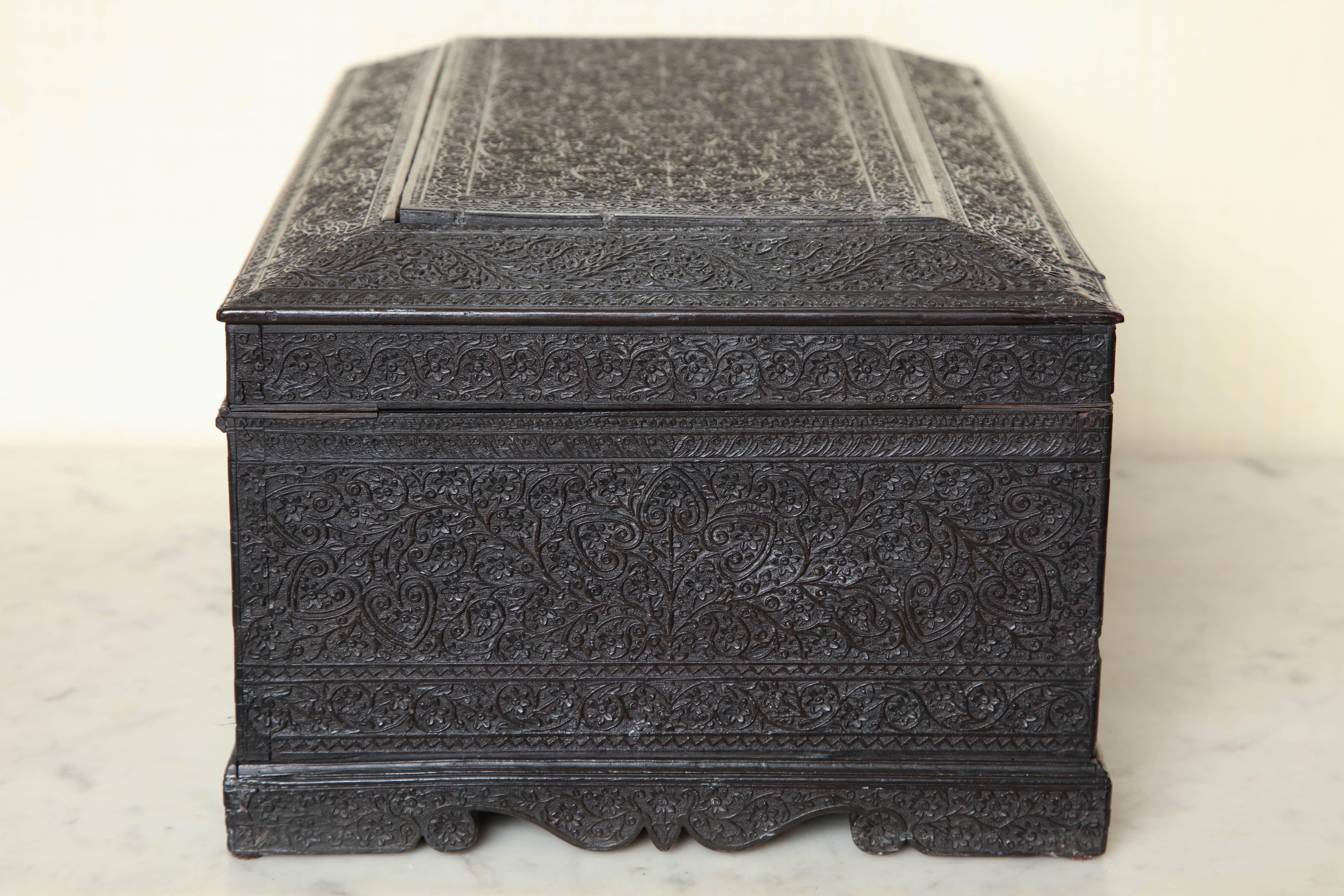 19th Century Raj, Intricately Carved Hardwood Box In Good Condition For Sale In New York, NY