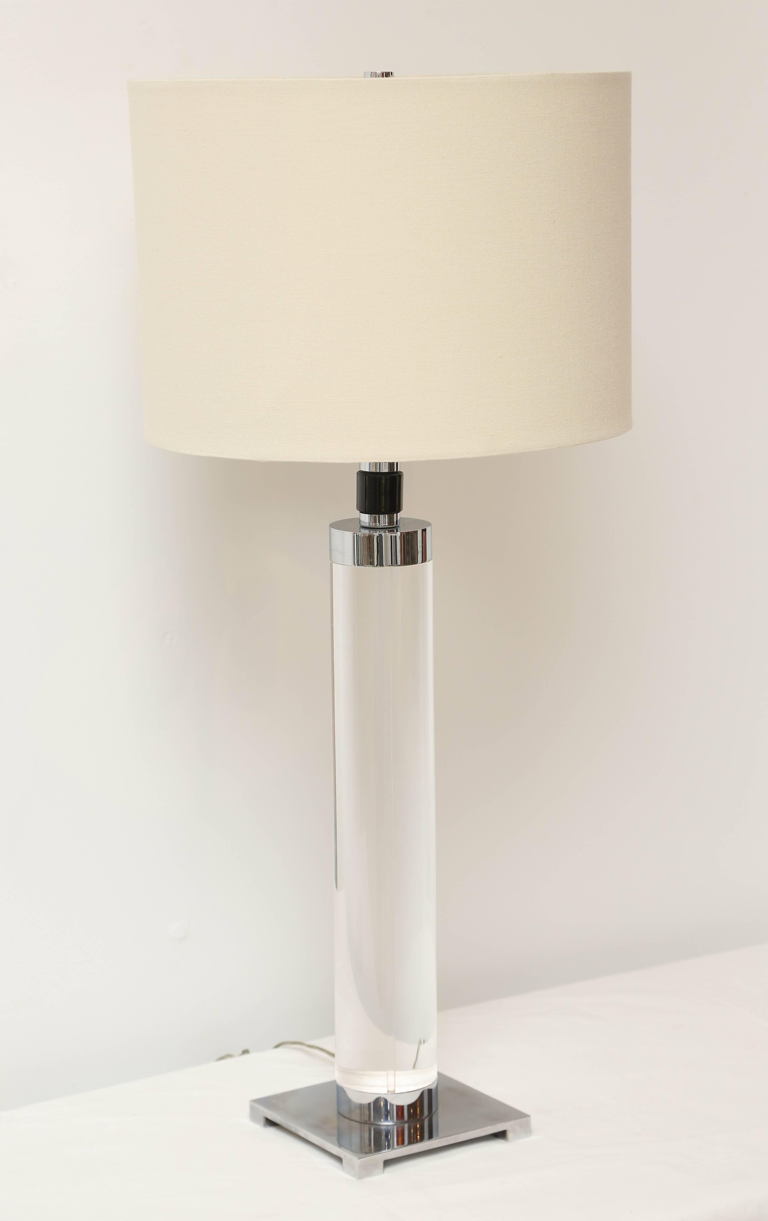 Pair of Lucite and Chrome Hansen Lamps For Sale 1