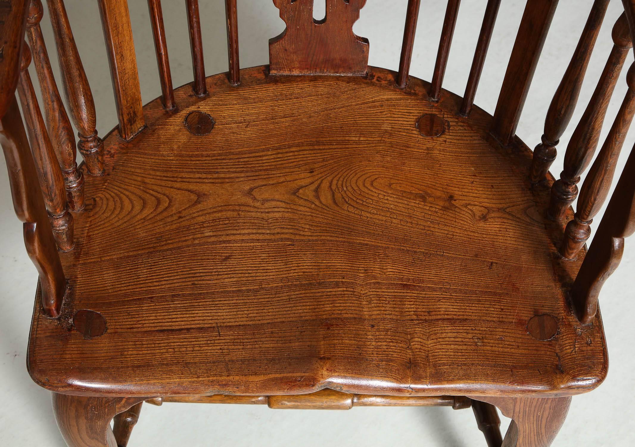 Exceptionnel fauteuil Windsor du 18ème siècle 2