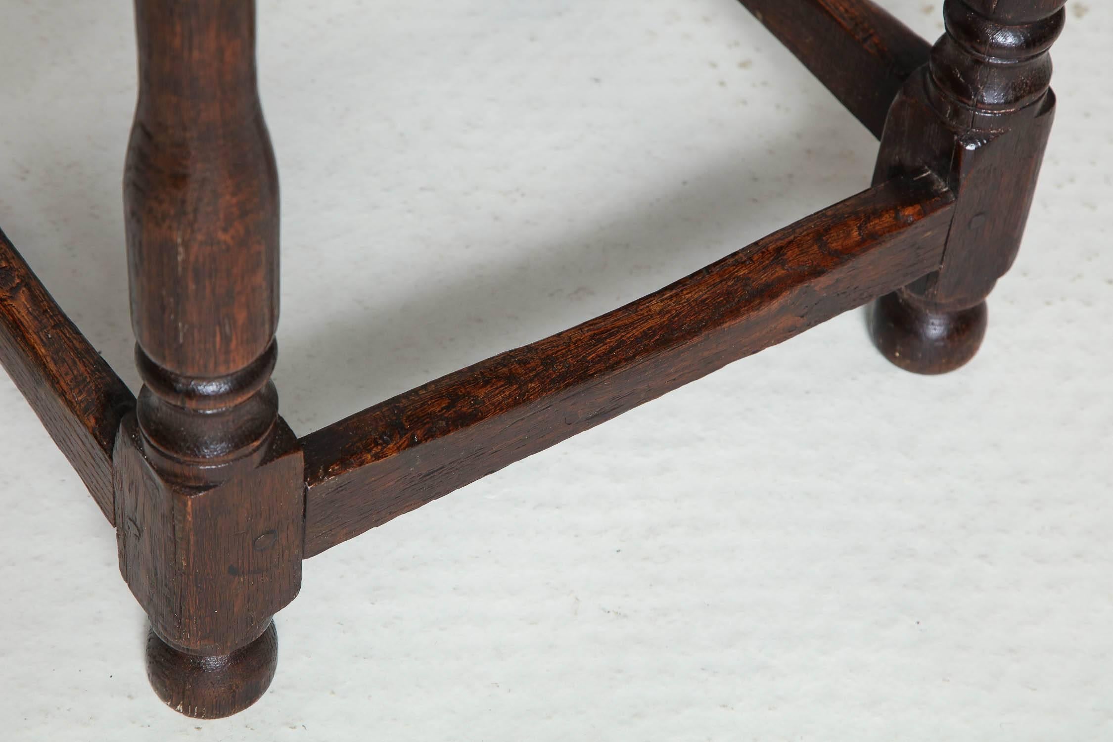 Late 19th Century English Oak Table