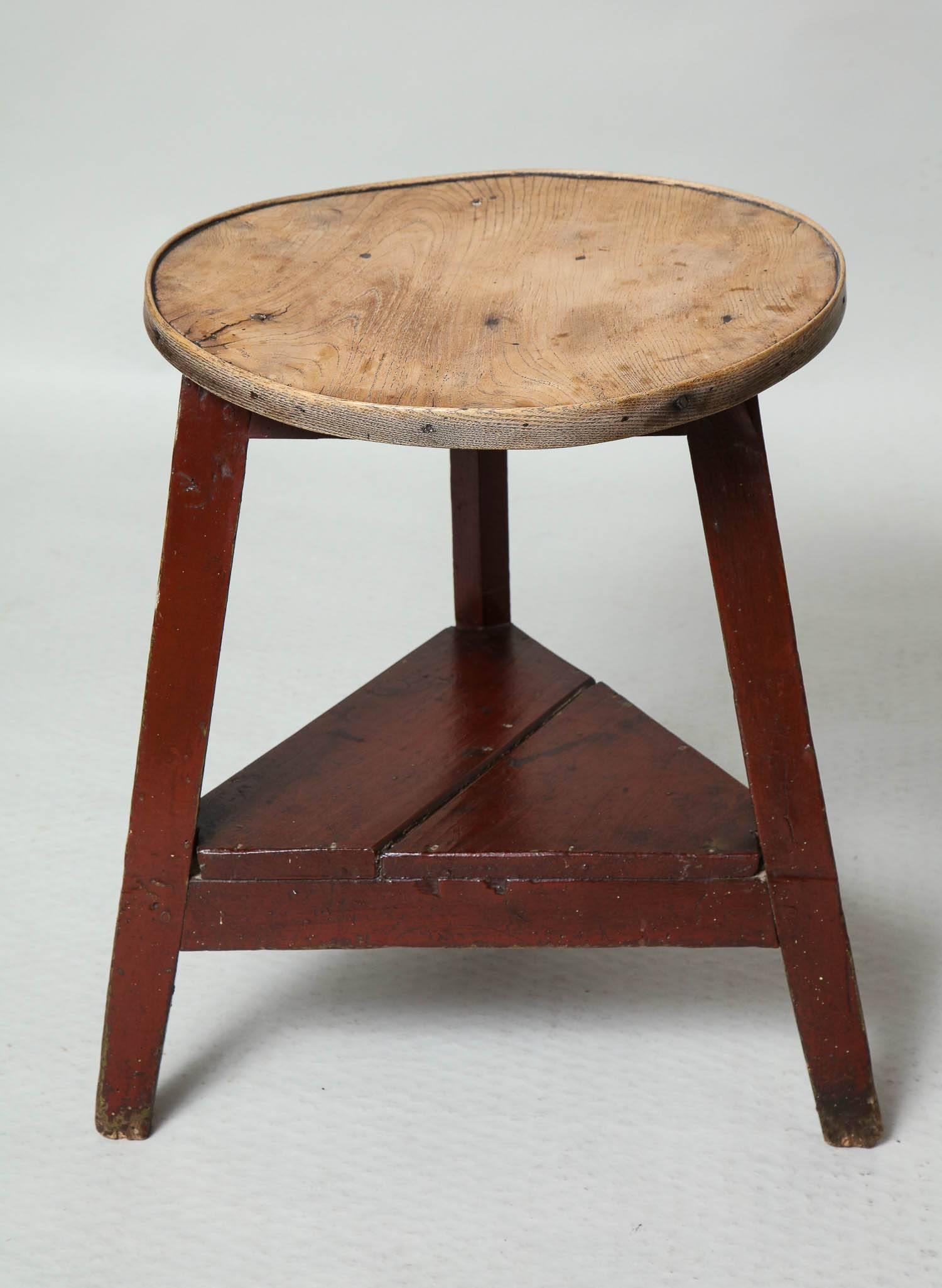 Diminutive Scrubbed Elm Cricket Table In Good Condition In Greenwich, CT