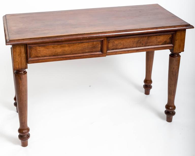 19th Century English Mahogany Serving Table In Excellent Condition For Sale In East Hampton, NY