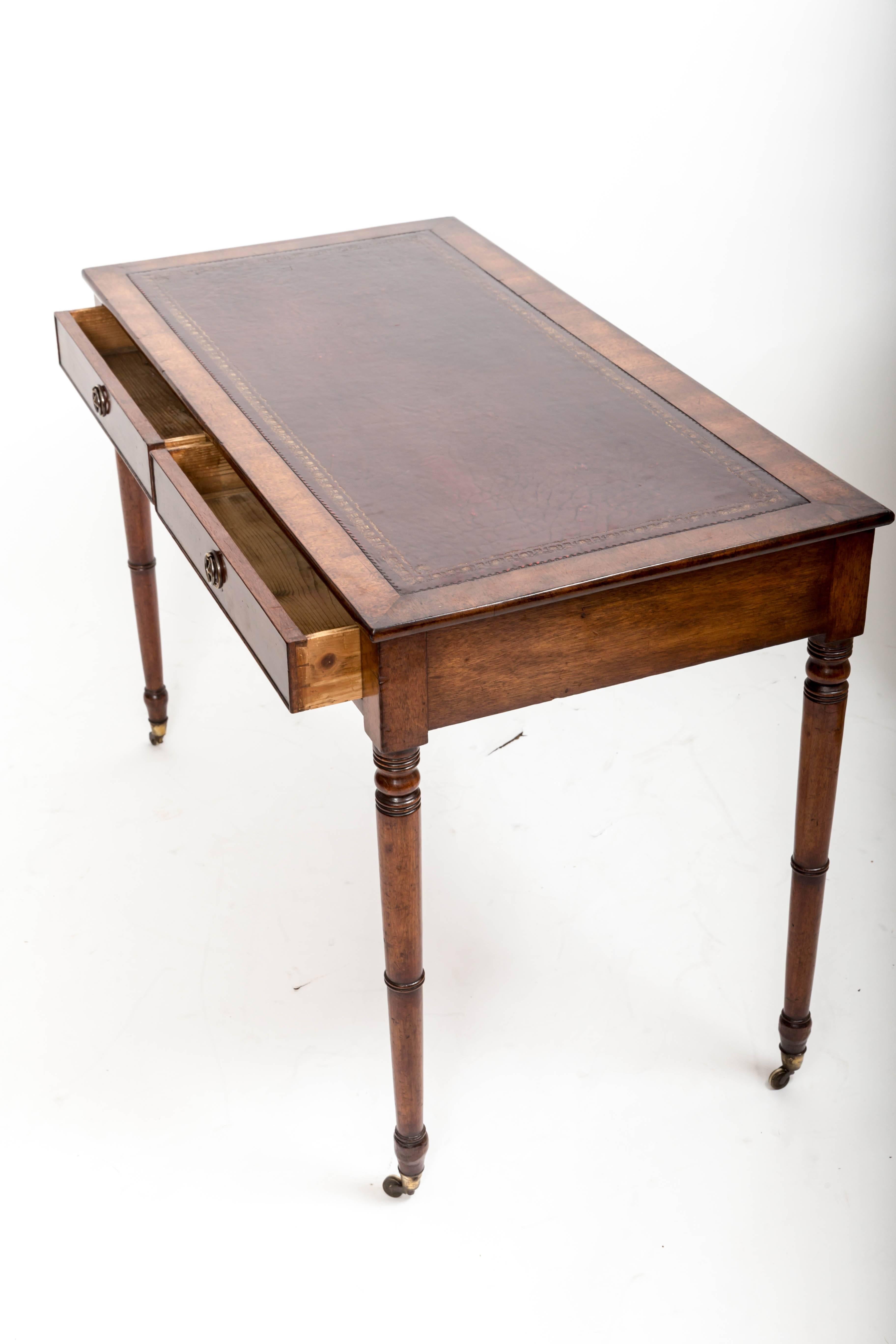 19th Century Mahogany Writing Table, England, circa 1850 In Excellent Condition In East Hampton, NY