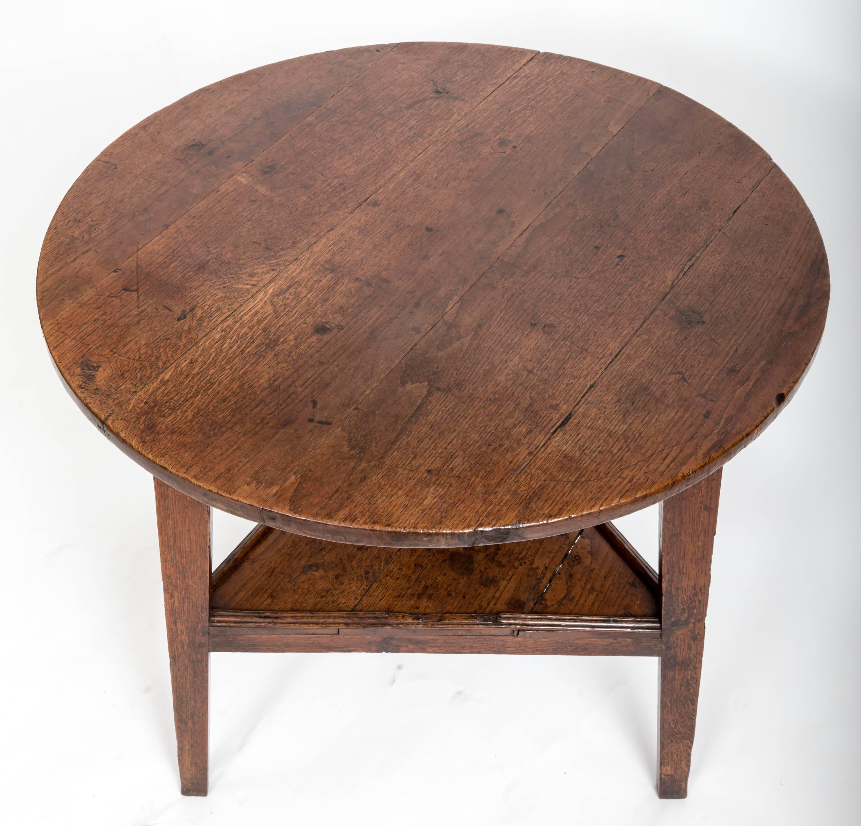 Early 18th Century Oak Cricket Table. England, circa, 1800 5