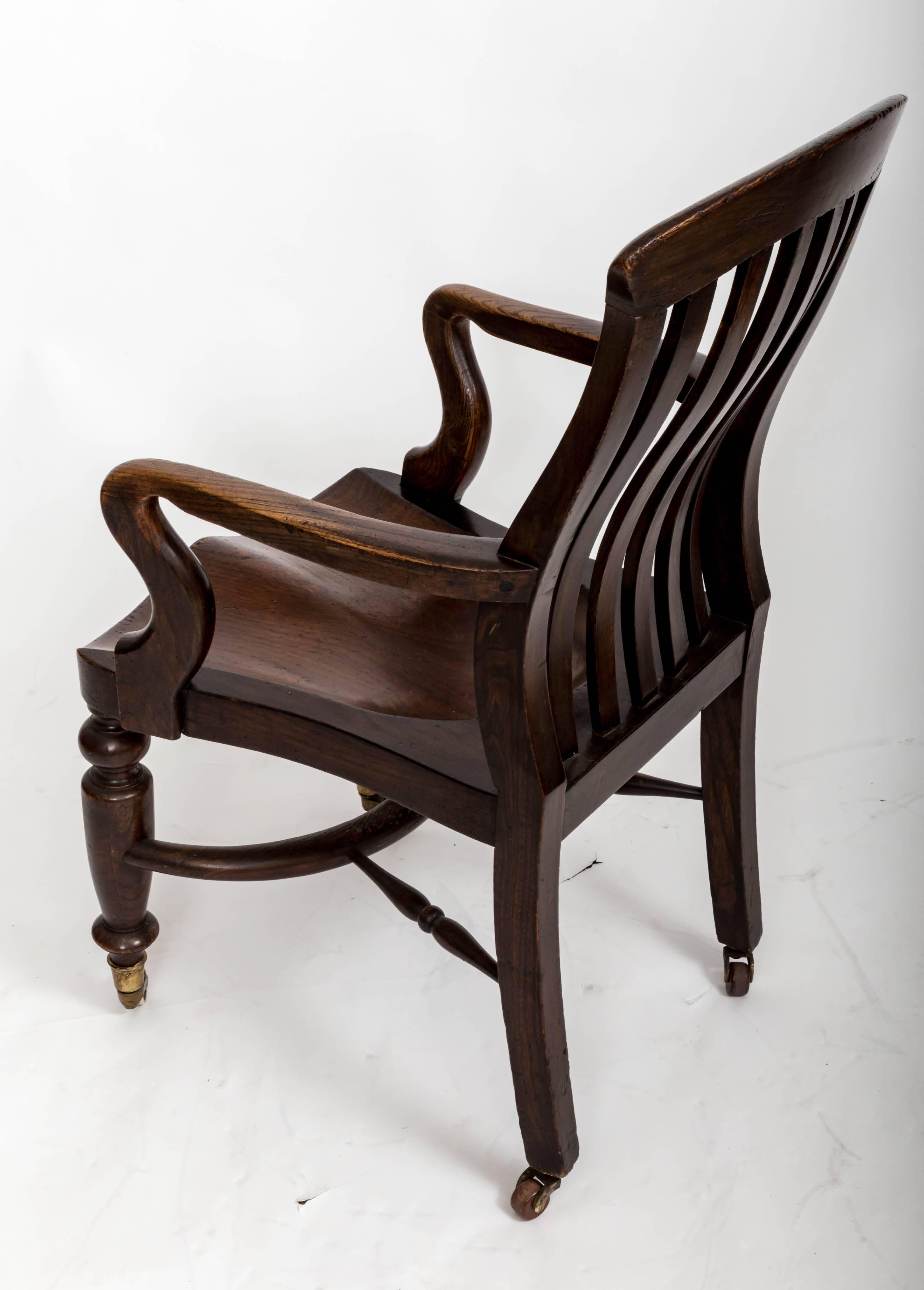 19th Century Elm Desk Chair England, circa 1850 1