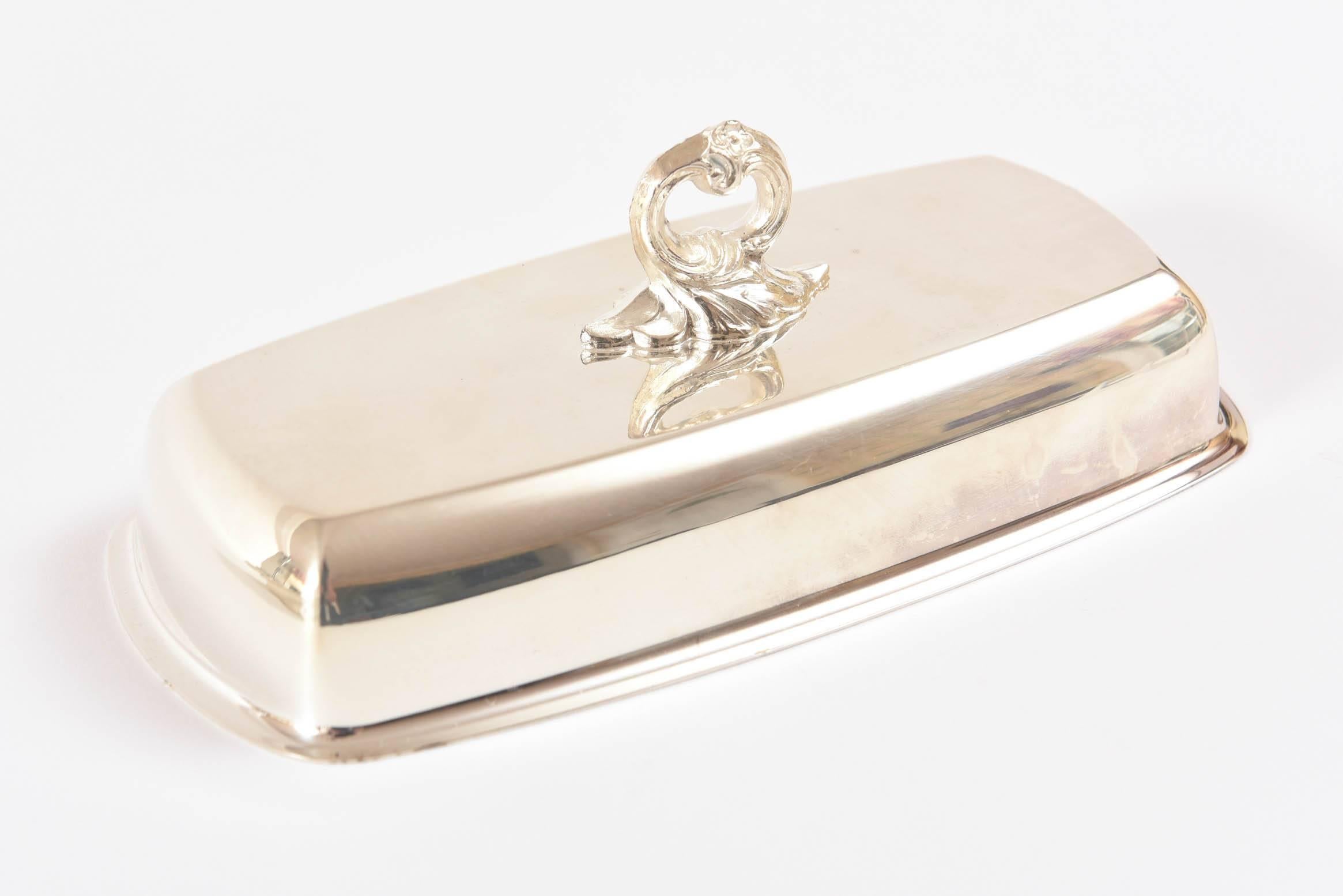 Charming Silver Plated Butter Dish, Vintage In Good Condition In West Palm Beach, FL