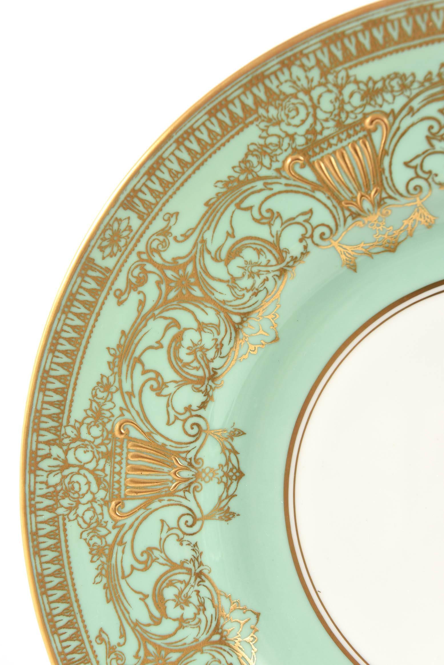 Set Ten Stunning Turquoise Elaborately Gilded Dinner/Presentation Plates In Good Condition For Sale In West Palm Beach, FL