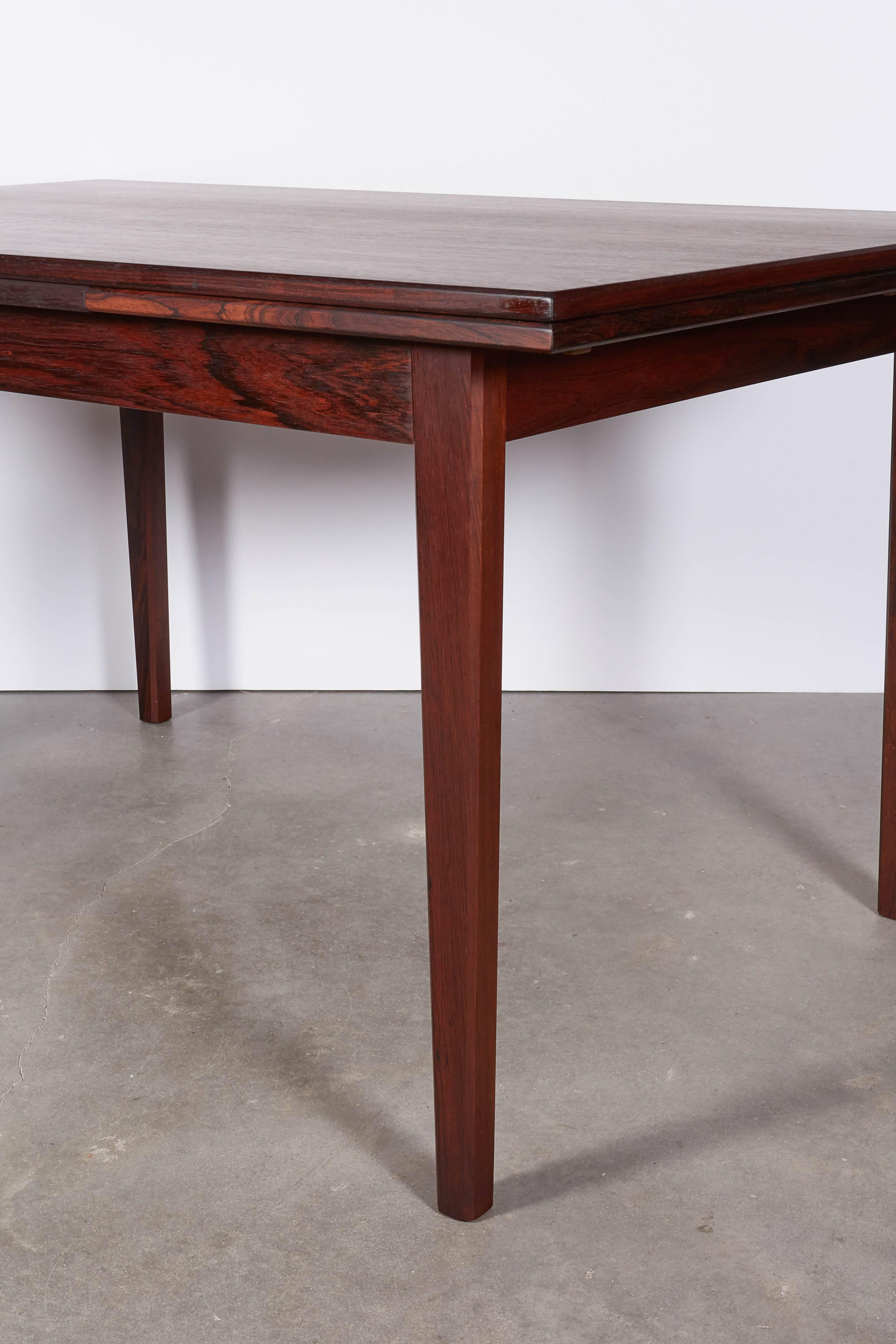 Danish Rosewood Dining Table, Expandable by Sejling Skabe
