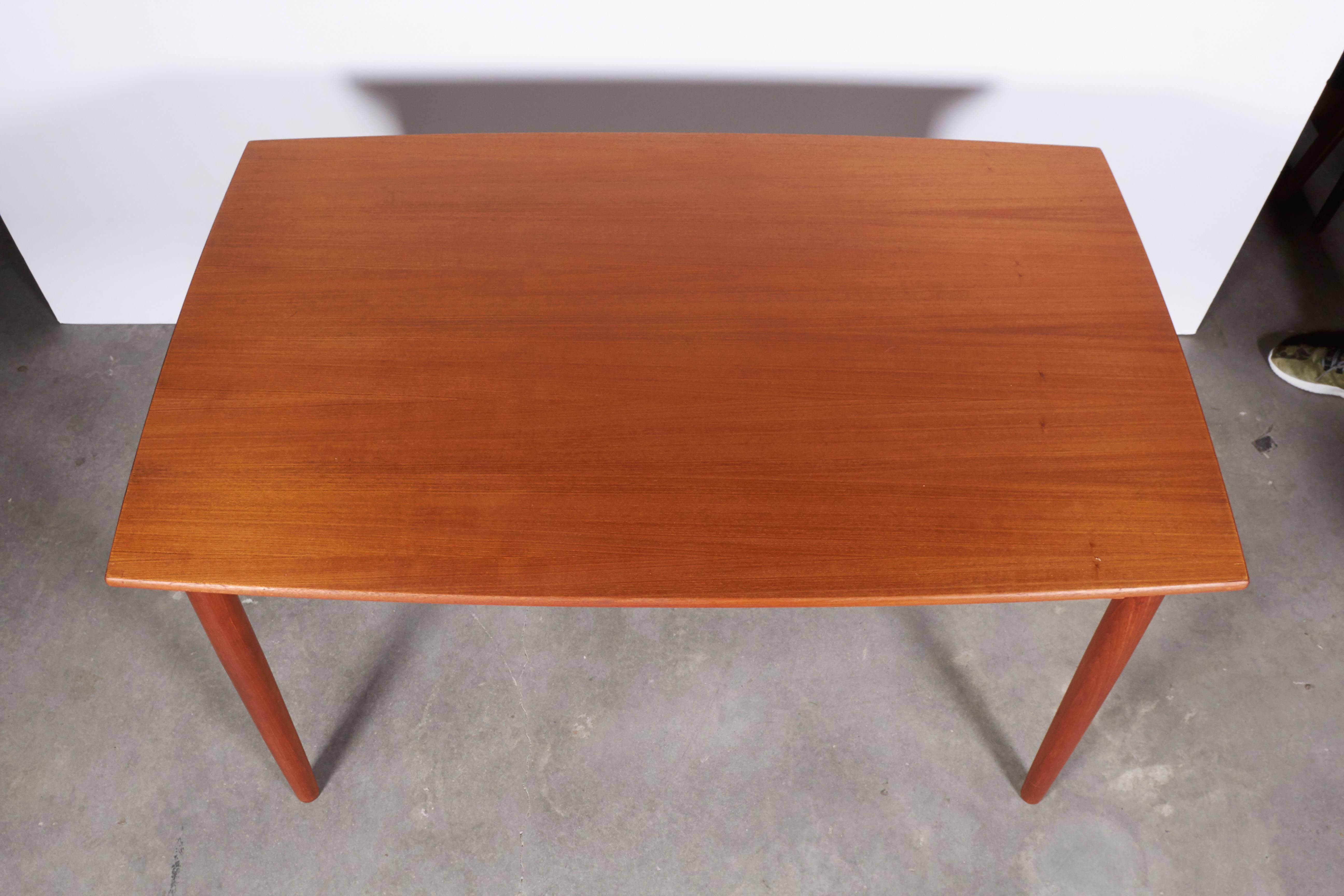 Oiled Danish Modern Dining Table, Expandable