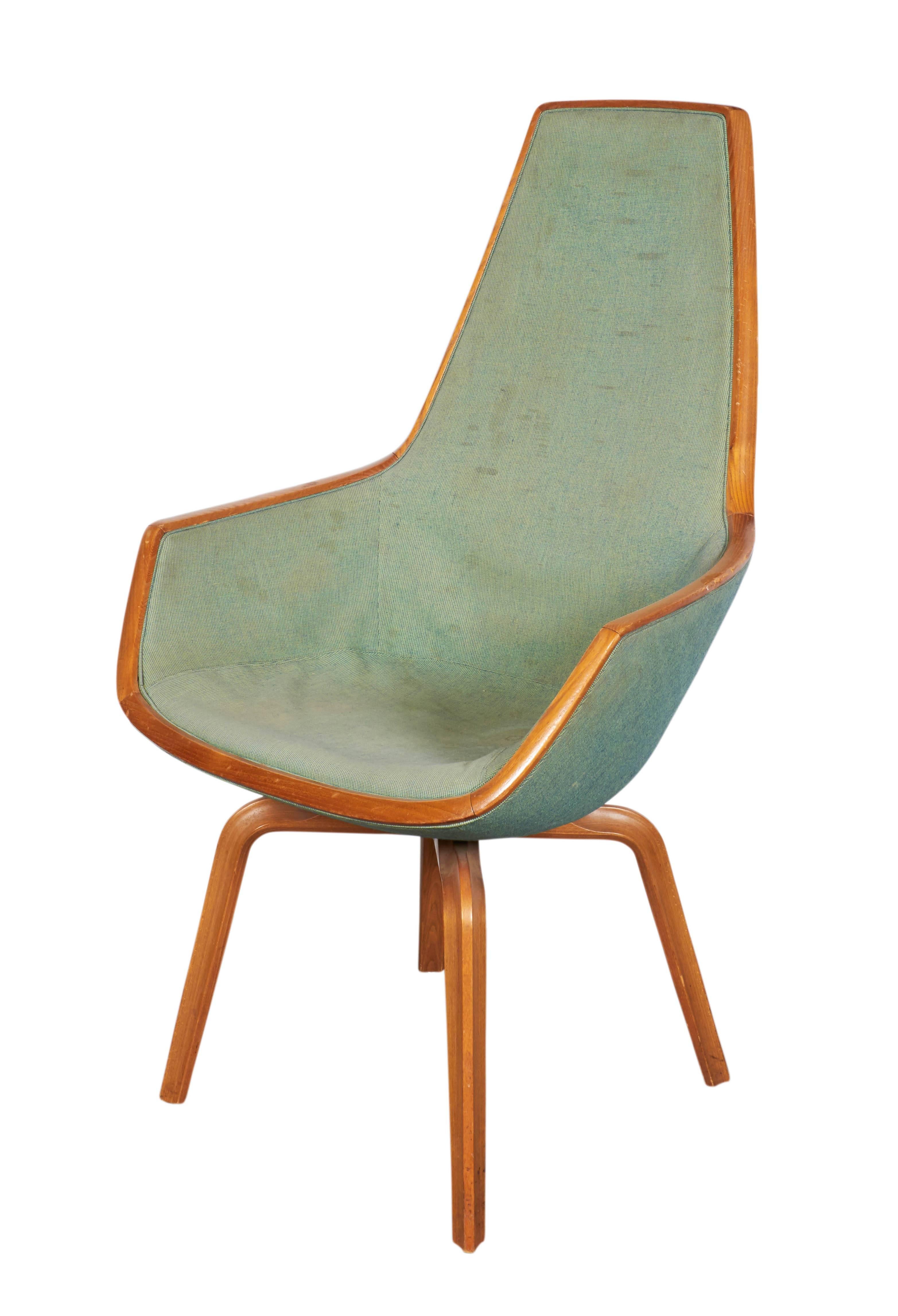 Vintage 1950s Modern Occasional Chairs

This pair of Arne Jacobsen Giraffe chairs are in structural excellence. The foam is crunchy, but our upholsterer suggests strongly that the fabric can be saved and reapplied if the foam were replaced. These