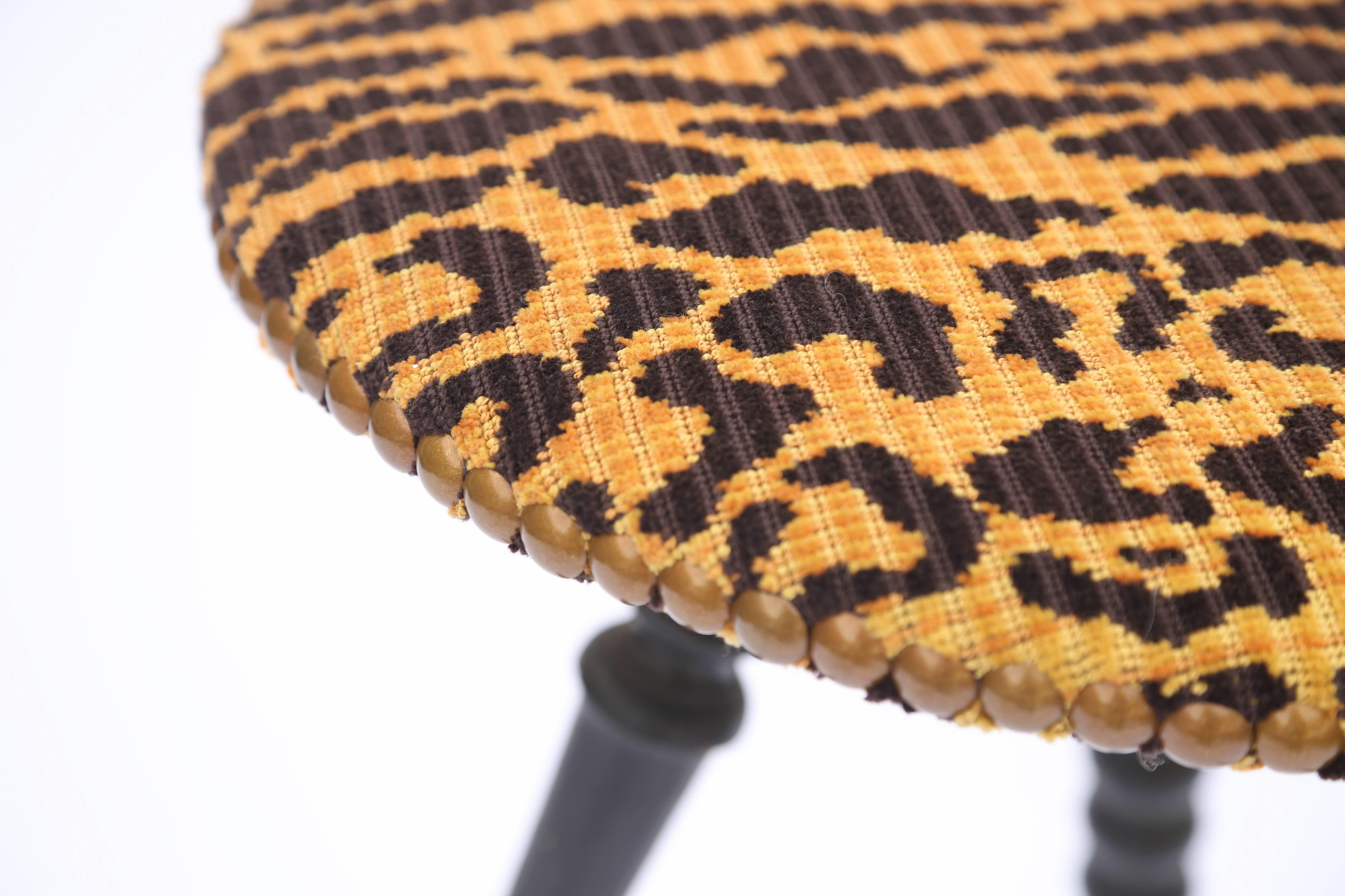 19th Century Victorian Turned Leg Tripod Table with Upholstered Round Top in Leopard For Sale
